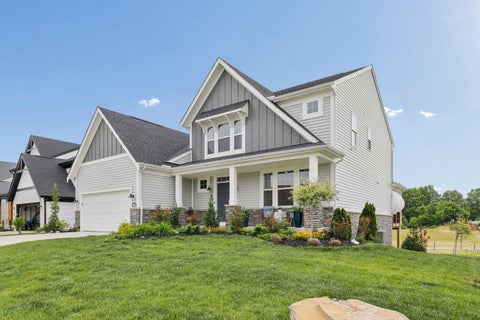 Photo of 3908 Circollo Drive, Covington, KY 41017 (MLS # 644600)