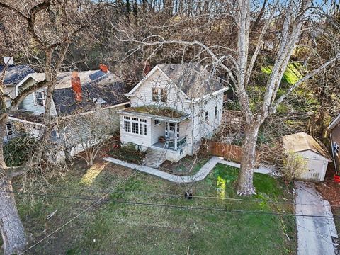 Photo of 1146 Waterworks Road, Newport, KY 41071 (MLS # 642500)