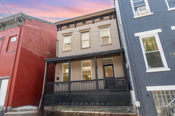 746 COLUMBIA ST, NEWPORT, KY 41071 - Image e4bac1aa668f355ebcc8c86b99782b0f/3704893252