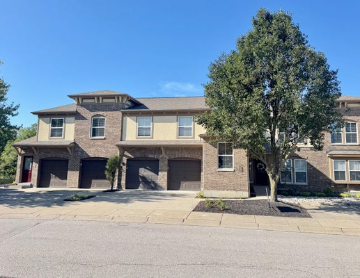 2255 ROLLING HILLS DR, FT MITCHELL, KY 41017 - Image e553df7f71d10e25fcec8f7f924ed55d/2498075656