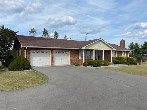 Photo for 204 Pleasantville Road