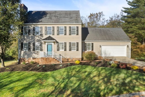 Photo of 747 Edgecliff Drive, Maysville, KY 41056 (MLS # 647851)