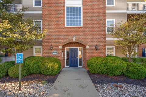 Photo of 589 Ivy Ridge Drive #589, Newport, KY 41076 (MLS # 636836)