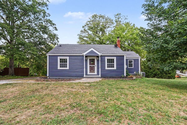 666 SKYWAY DR, INDEPENDENCE, KY 41051 - Image edfa60b0c97e1d29bbe2b5c871beca04/3042717423