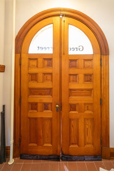 Tiny photo for 15 Greene Street, Fort Thomas, KY 41075 (MLS # 640394)