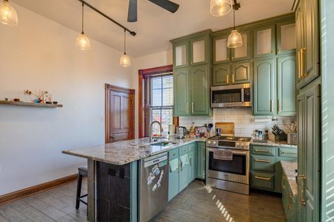 Tiny photo for 15 Greene Street, Fort Thomas, KY 41075 (MLS # 640394)