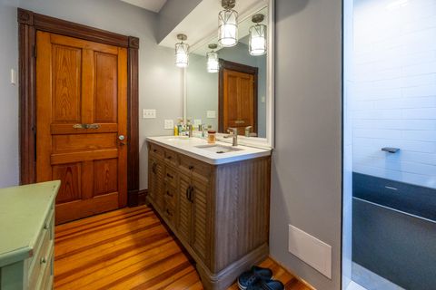 Tiny photo for 15 Greene Street, Fort Thomas, KY 41075 (MLS # 640394)