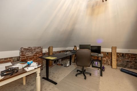 Tiny photo for 15 Greene Street, Fort Thomas, KY 41075 (MLS # 640394)