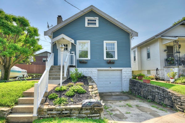 715 ELM ST, LUDLOW, KY 41016 - Image fe04d96b2aff8a6babc45662c74ff1a3/2461840511