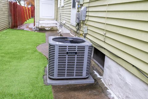 Tiny photo for 509 W 21 st Street W, Covington, KY 41014 (MLS # 638259)