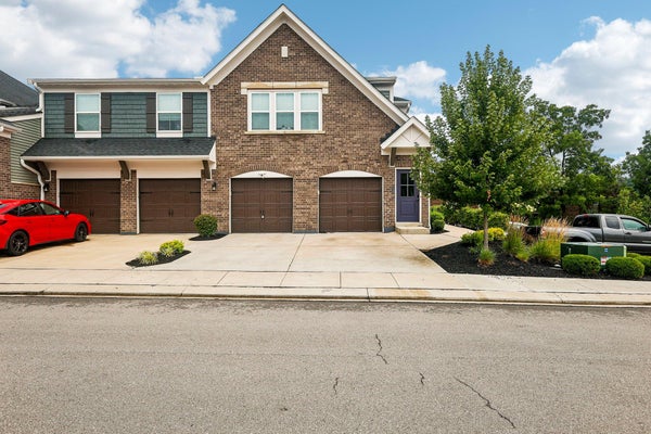 2542 CROSSHILL DR, CRESCENT SPRINGS, KY 41017 - Image ff08b2b2141d60e1b364ff5a4f3ca689/737644249