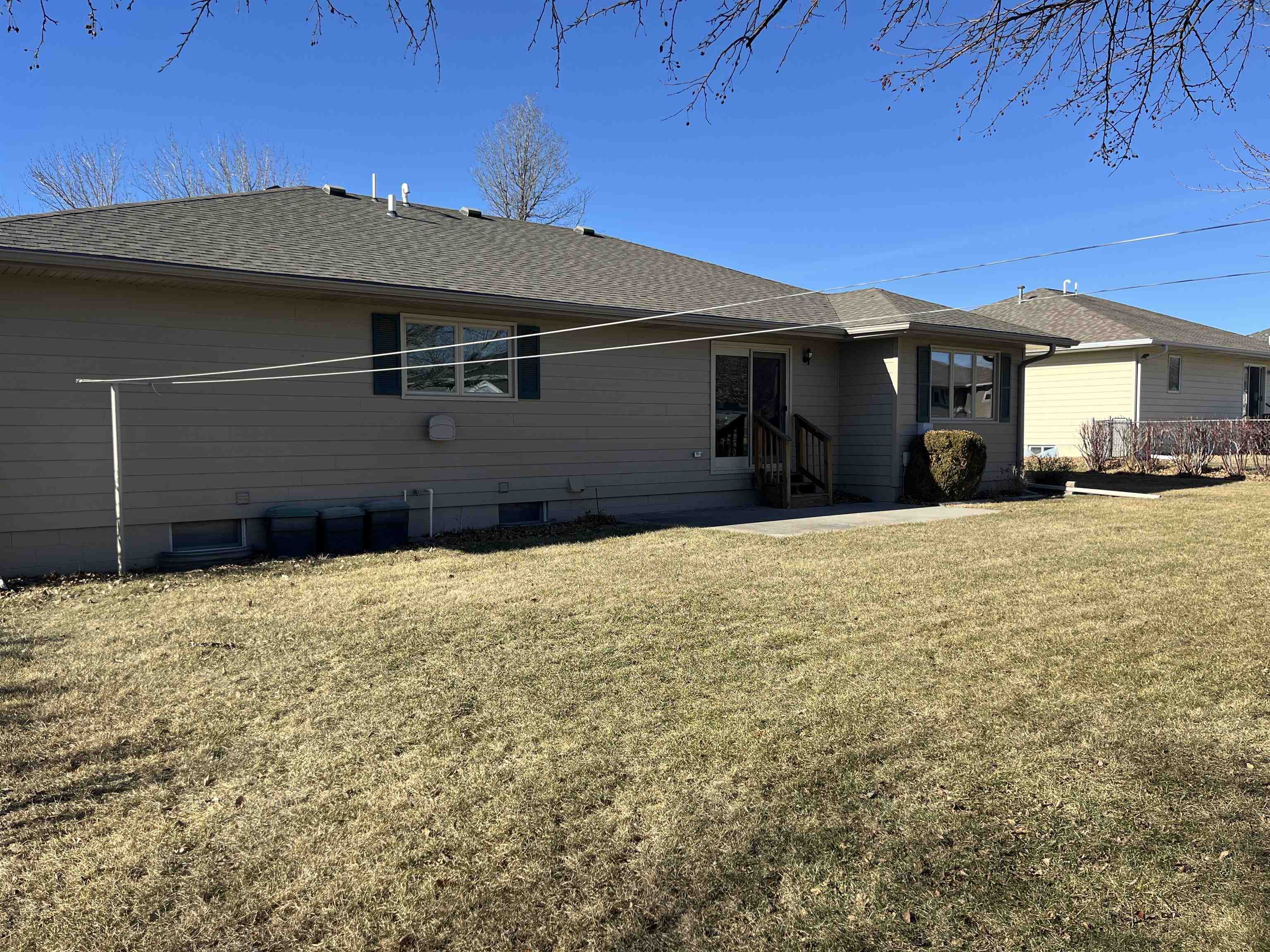 Norfolk, Nebraska 68701, United States, 4 Bedrooms Bedrooms, ,3 BathroomsBathrooms,Residential,Pending,12616