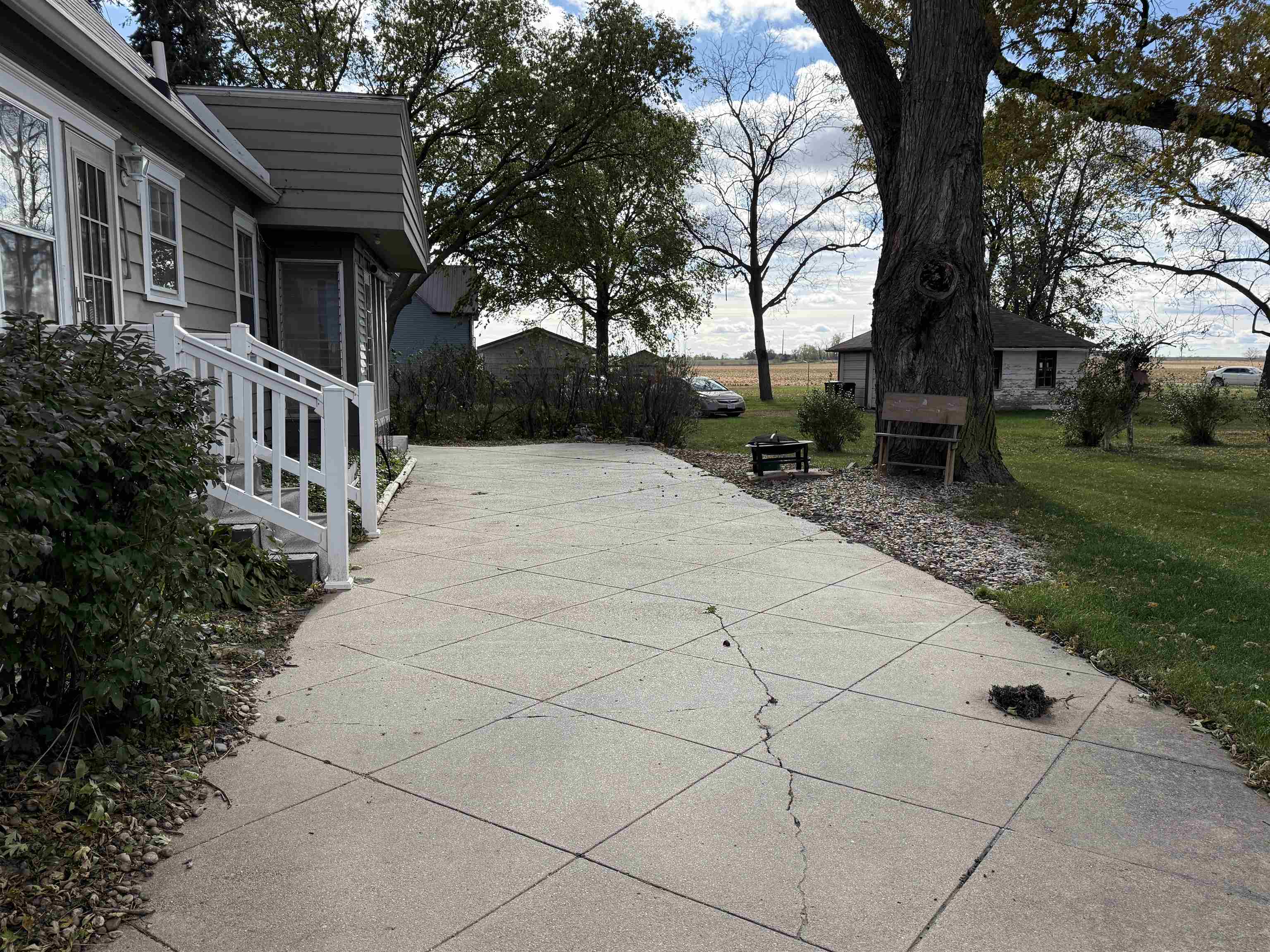 Meadow Grove, Nebraska 68752, United States, 3 Bedrooms Bedrooms, ,3 BathroomsBathrooms,Residential,Active,236621