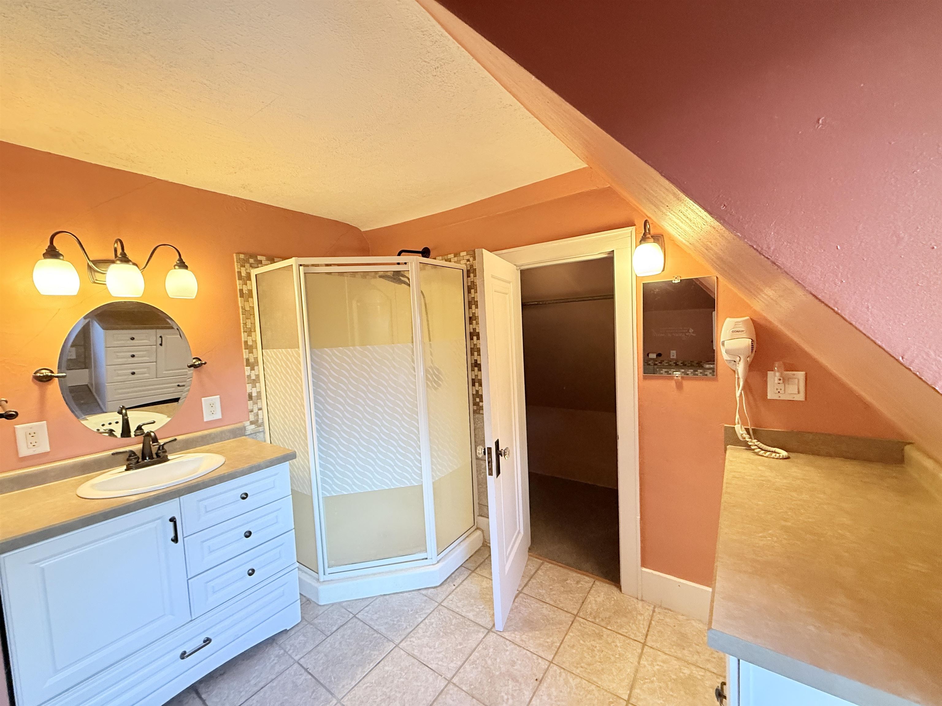 Meadow Grove, Nebraska 68752, United States, 3 Bedrooms Bedrooms, ,3 BathroomsBathrooms,Residential,Active,236621