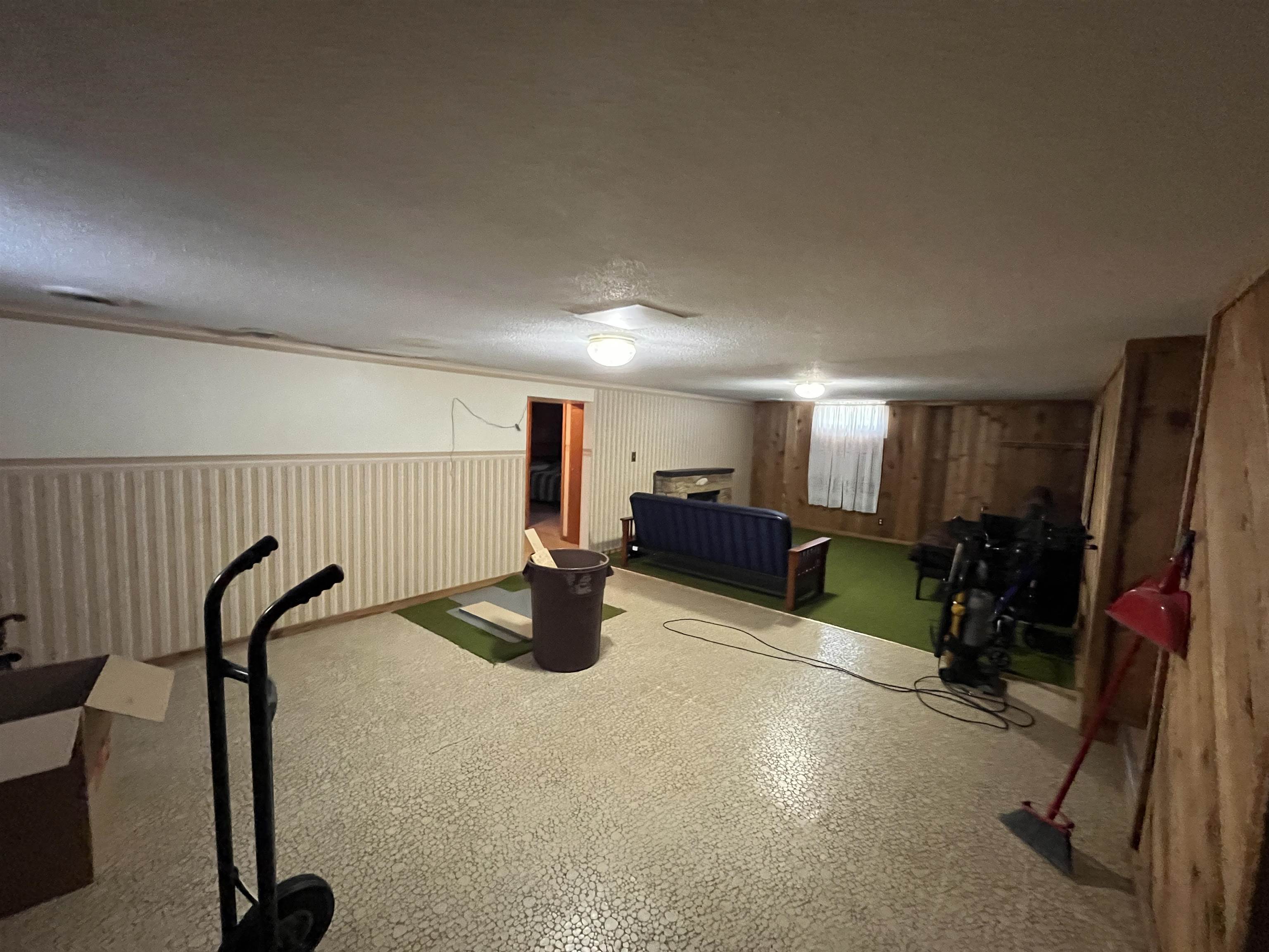 Wayne, Nebraska 68787, United States, 2 Bedrooms Bedrooms, ,2 BathroomsBathrooms,Residential,Active,125222