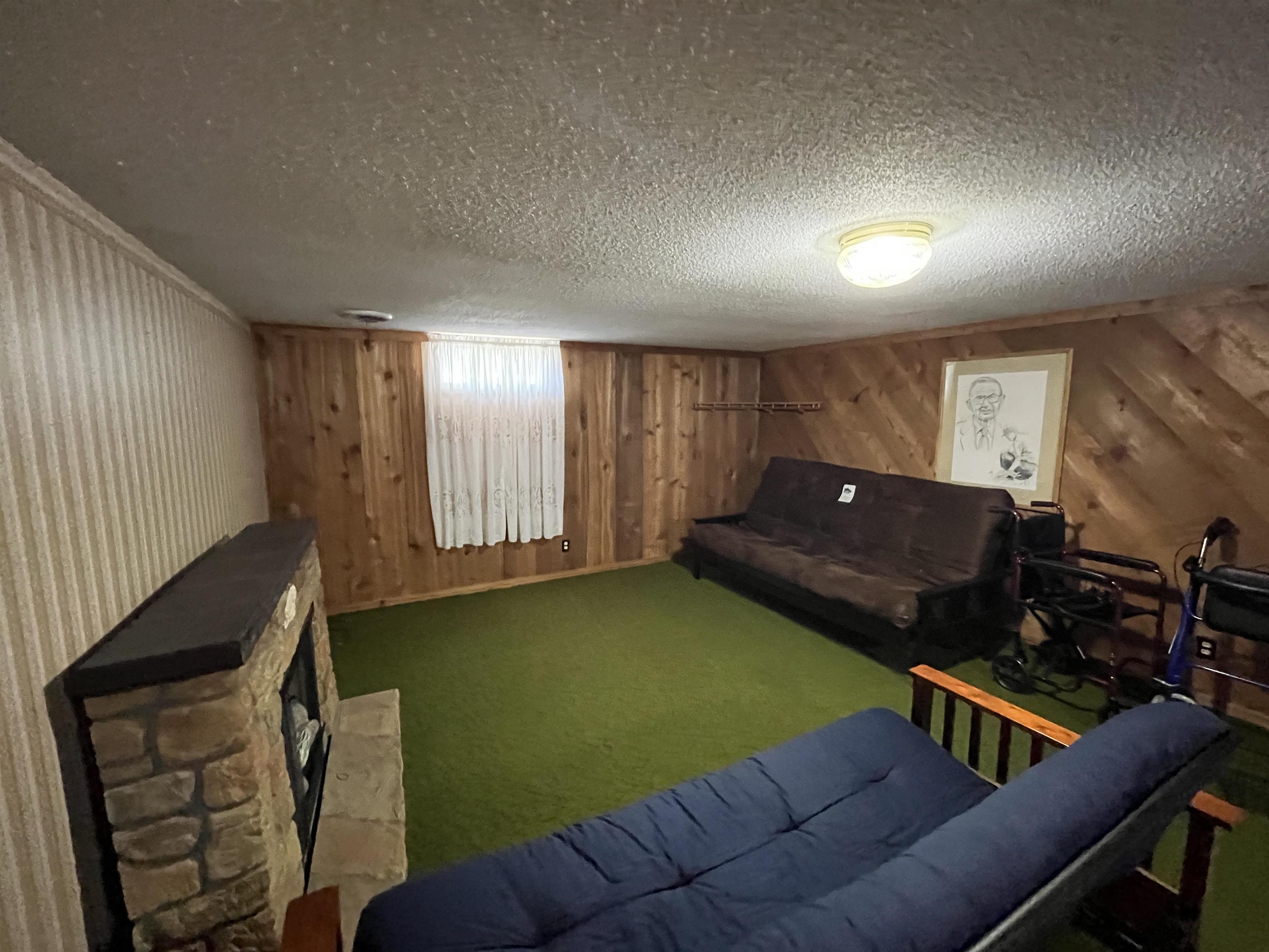 Wayne, Nebraska 68787, United States, 2 Bedrooms Bedrooms, ,2 BathroomsBathrooms,Residential,Active,125222