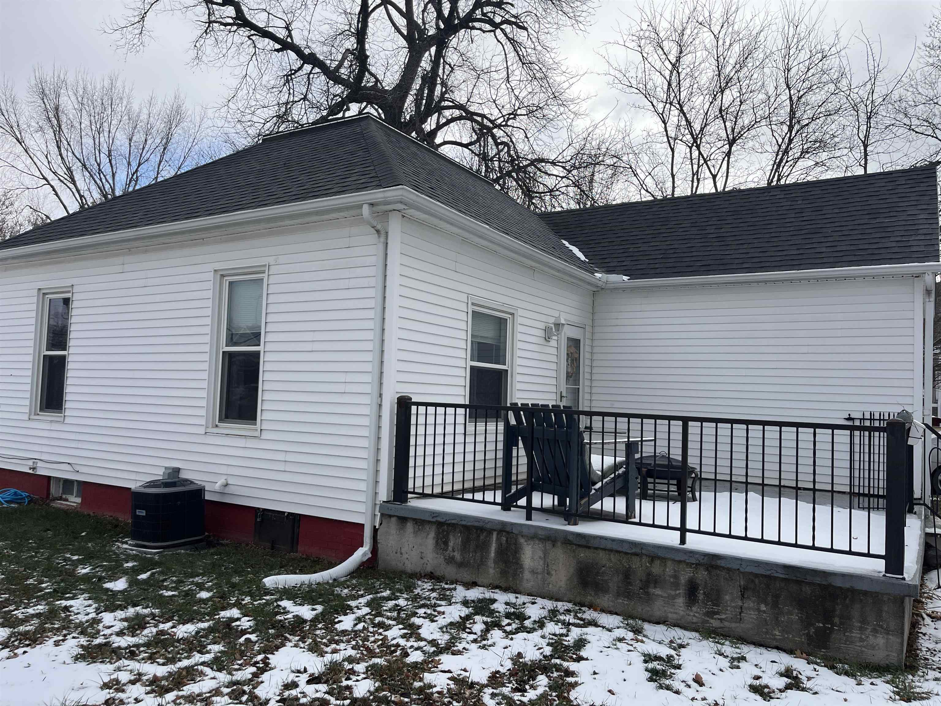 Norfolk, Nebraska 68701, United States, 2 Bedrooms Bedrooms, ,1 BathroomBathrooms,Residential,Active,252715