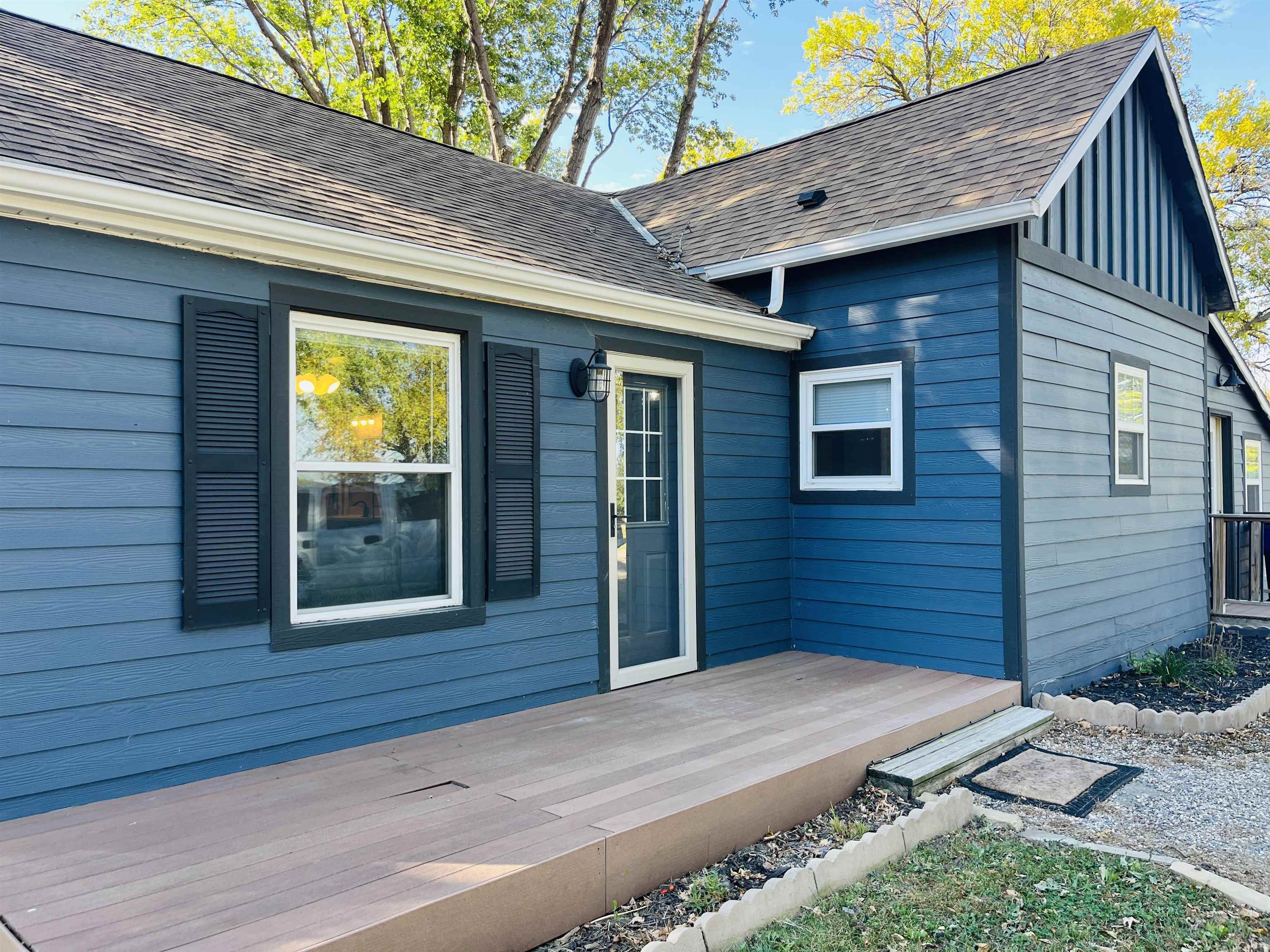 Pierce, Nebraska 68767, United States, 2 Bedrooms Bedrooms, ,1 BathroomBathrooms,Residential,Active,227014