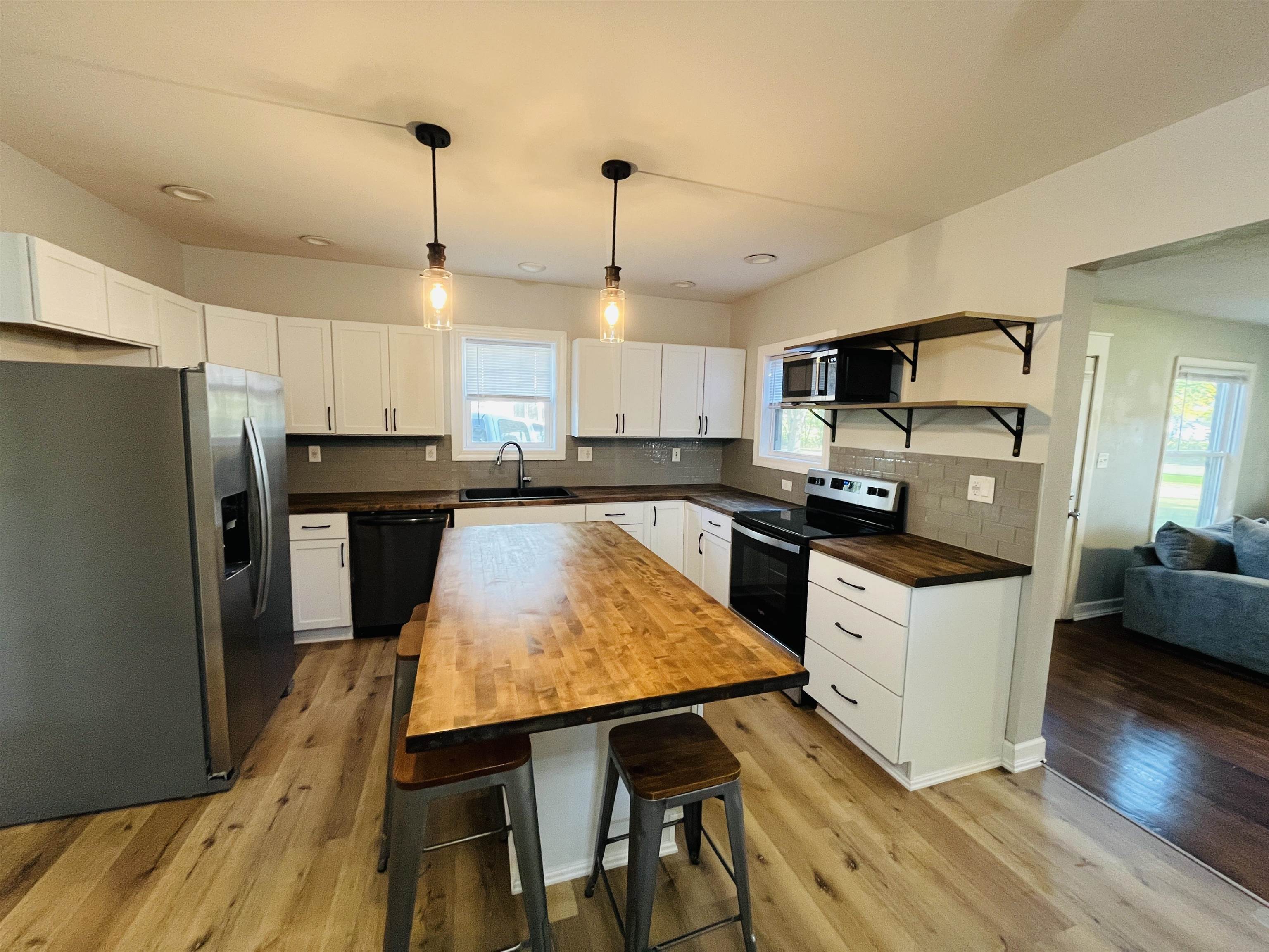 Pierce, Nebraska 68767, United States, 2 Bedrooms Bedrooms, ,1 BathroomBathrooms,Residential,Active,227014