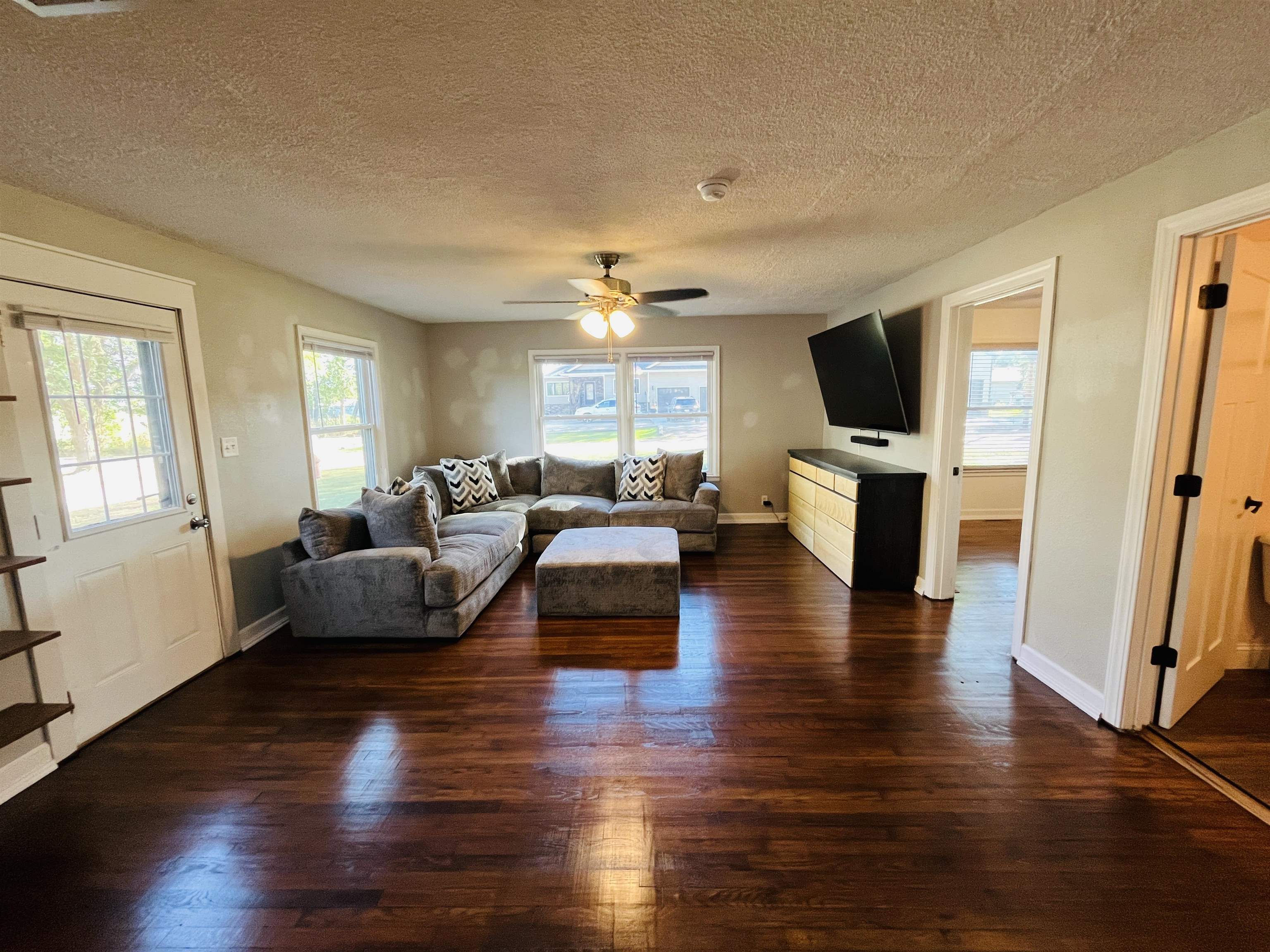 Pierce, Nebraska 68767, United States, 2 Bedrooms Bedrooms, ,1 BathroomBathrooms,Residential,Active,227014