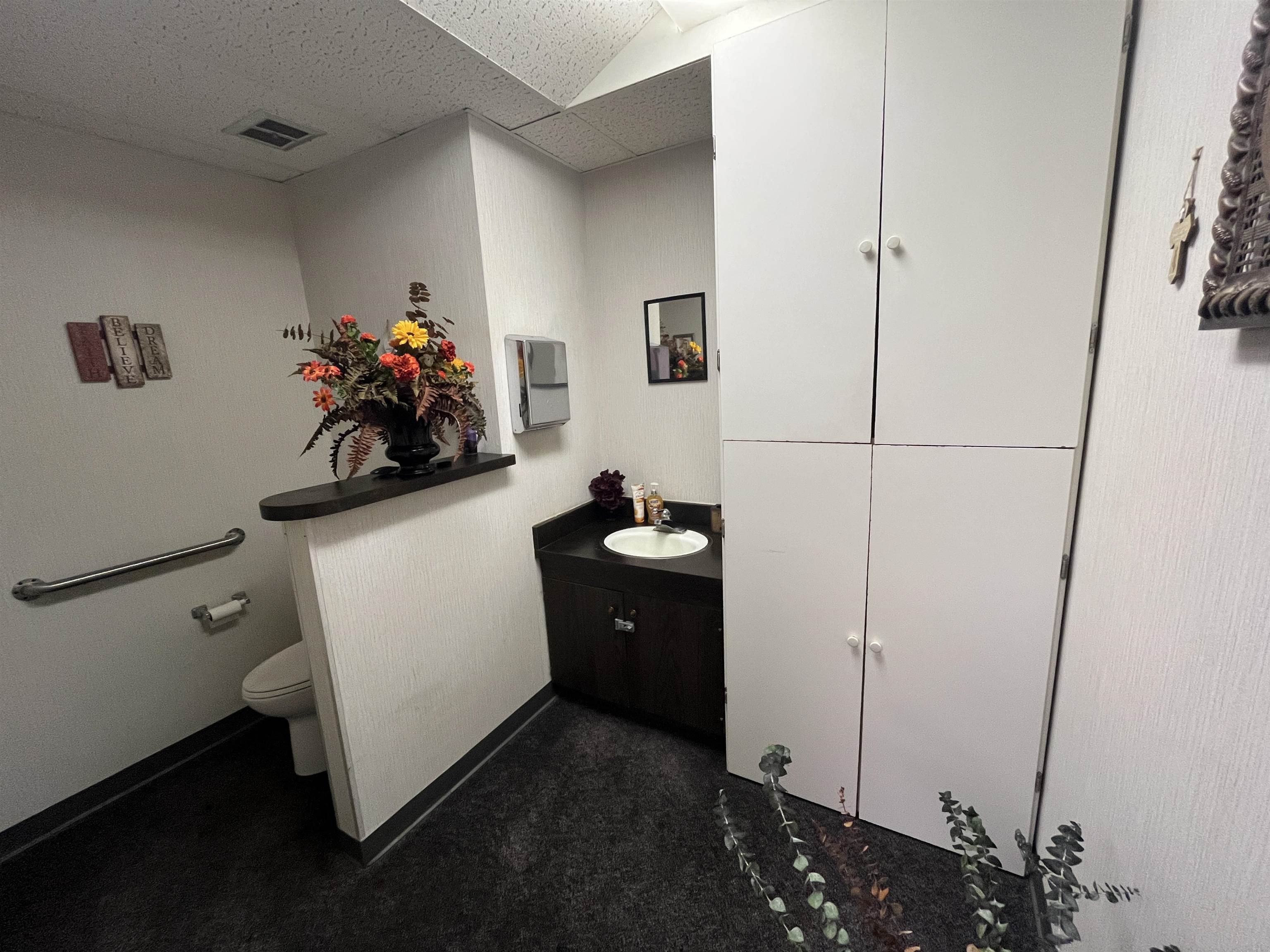 Pierce, Nebraska 68767, United States, ,Residential,Active,122027