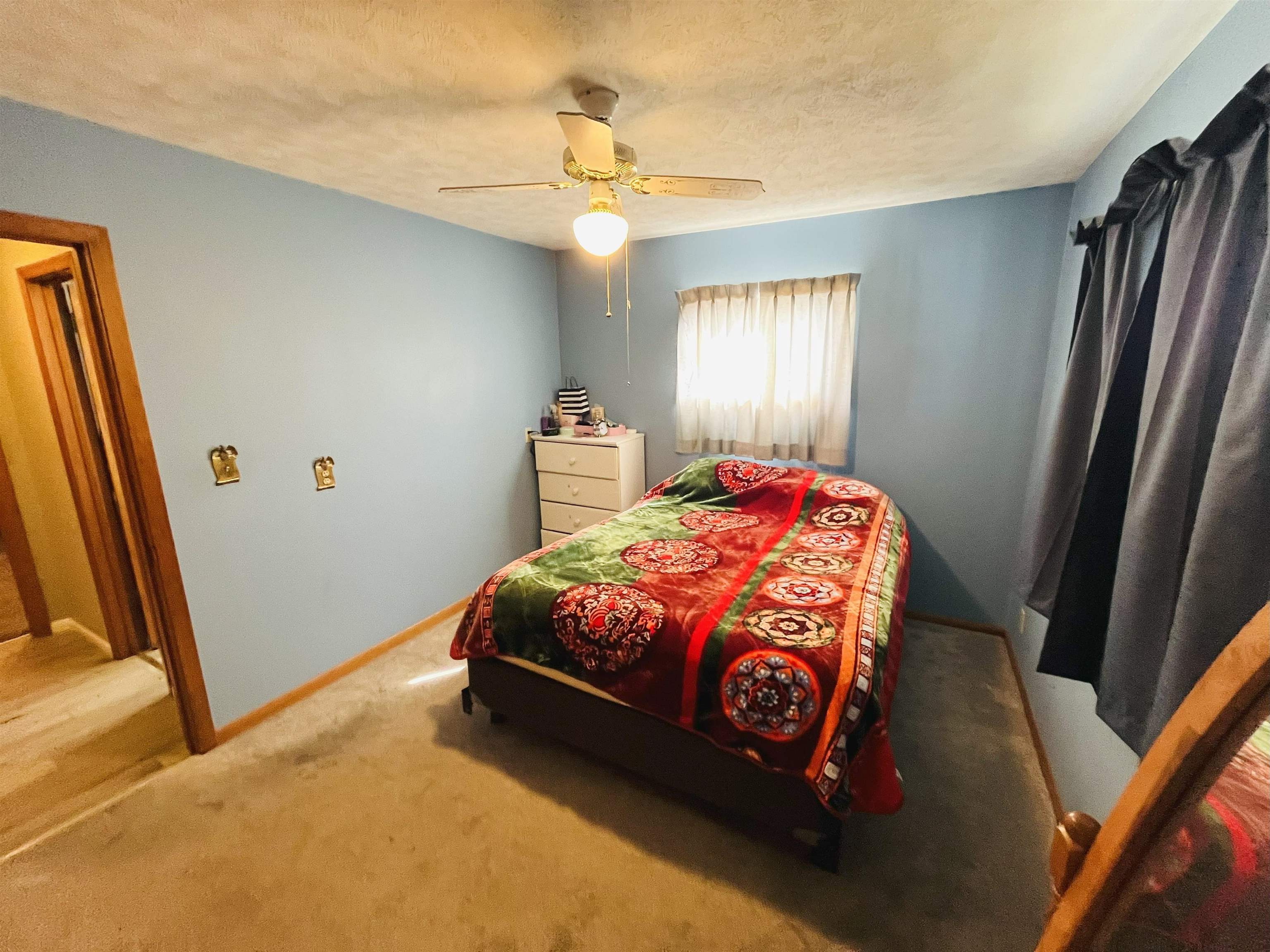 Norfolk, Nebraska 68701, United States, 2 Bedrooms Bedrooms, ,2 BathroomsBathrooms,Residential,Pending,205853