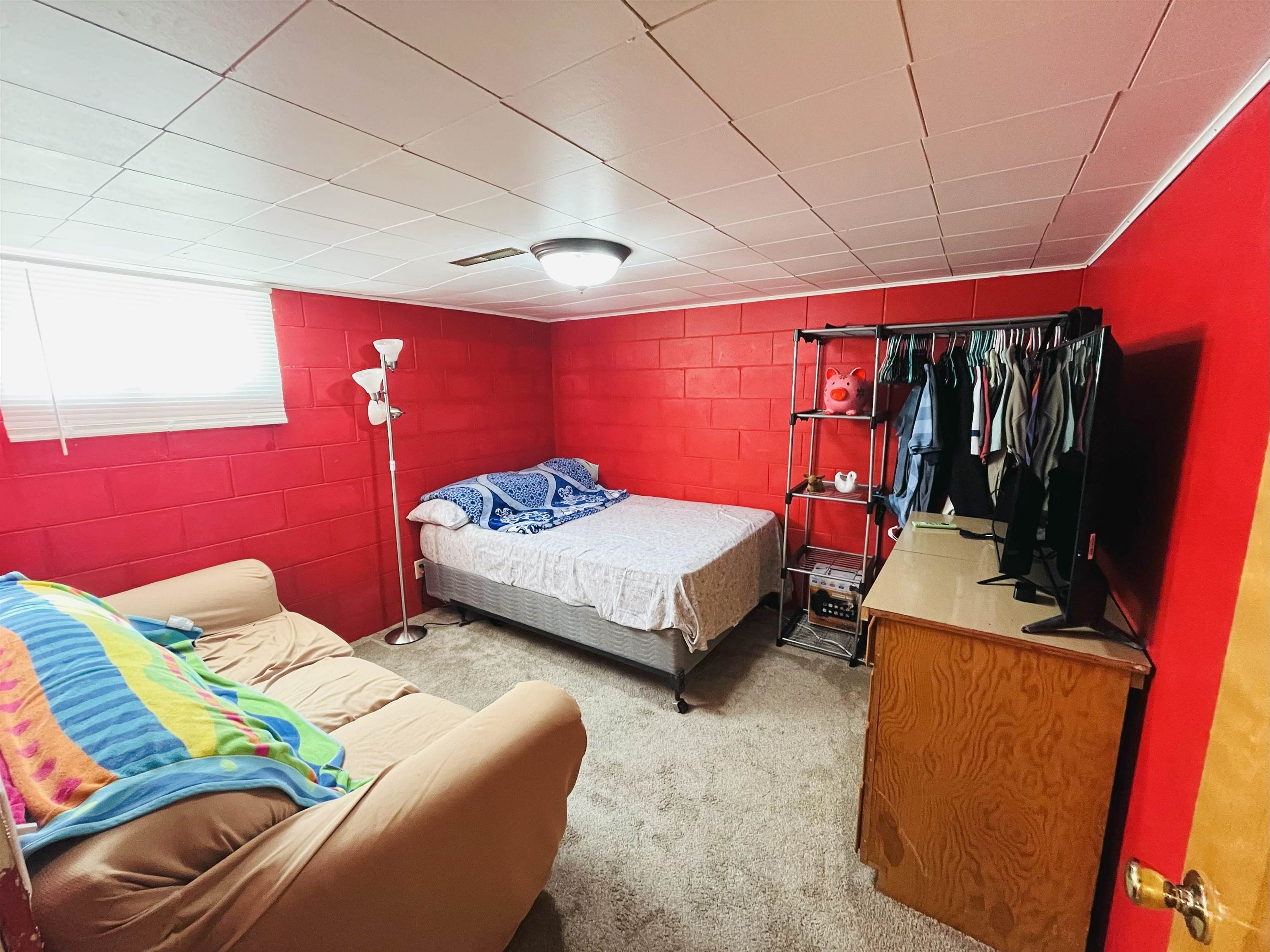 Norfolk, Nebraska 68701, United States, 2 Bedrooms Bedrooms, ,2 BathroomsBathrooms,Residential,Pending,205853