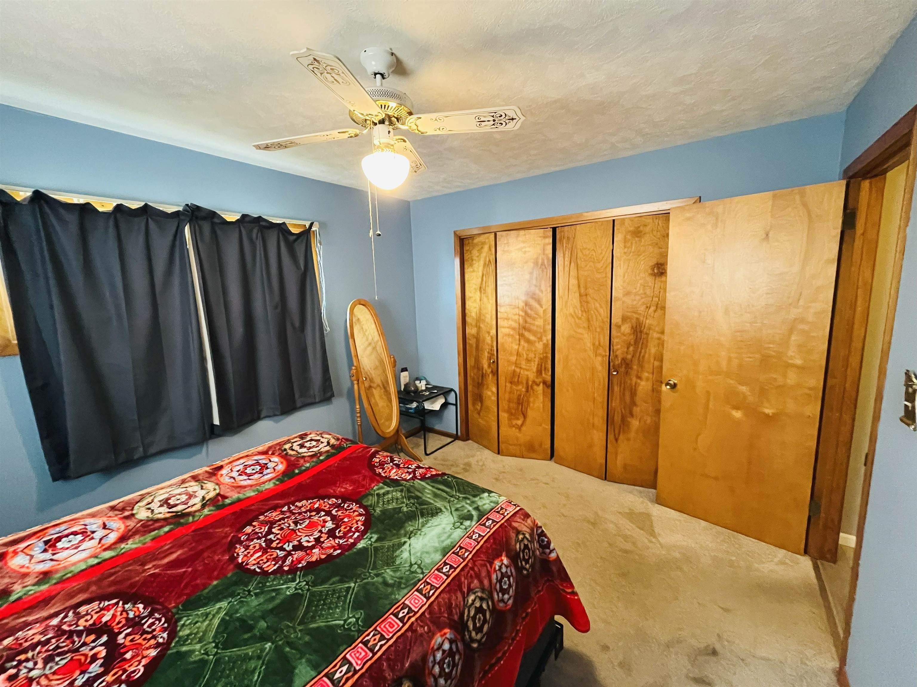 Norfolk, Nebraska 68701, United States, 2 Bedrooms Bedrooms, ,2 BathroomsBathrooms,Residential,Pending,205853