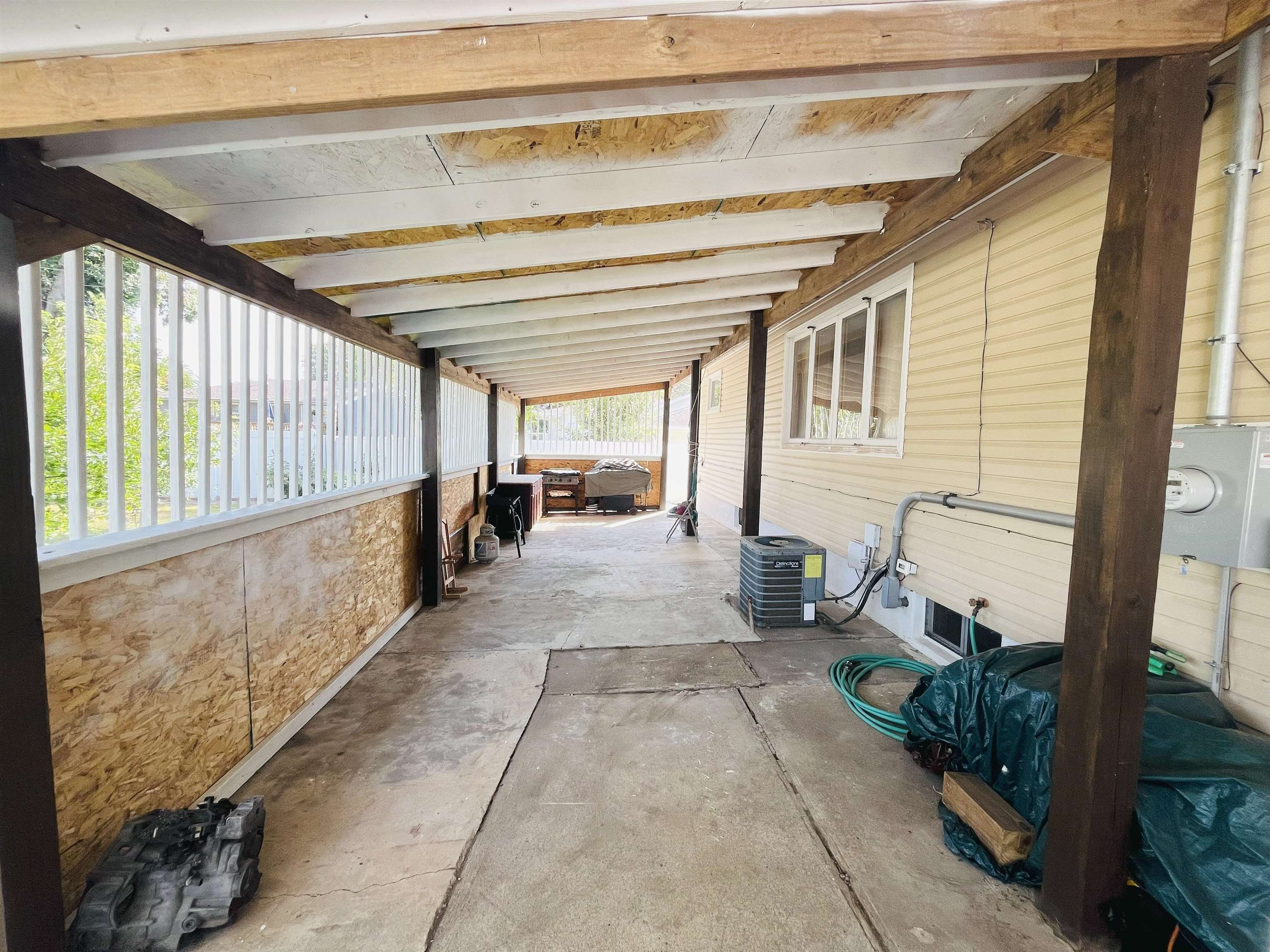 Norfolk, Nebraska 68701, United States, 2 Bedrooms Bedrooms, ,2 BathroomsBathrooms,Residential,Pending,205853