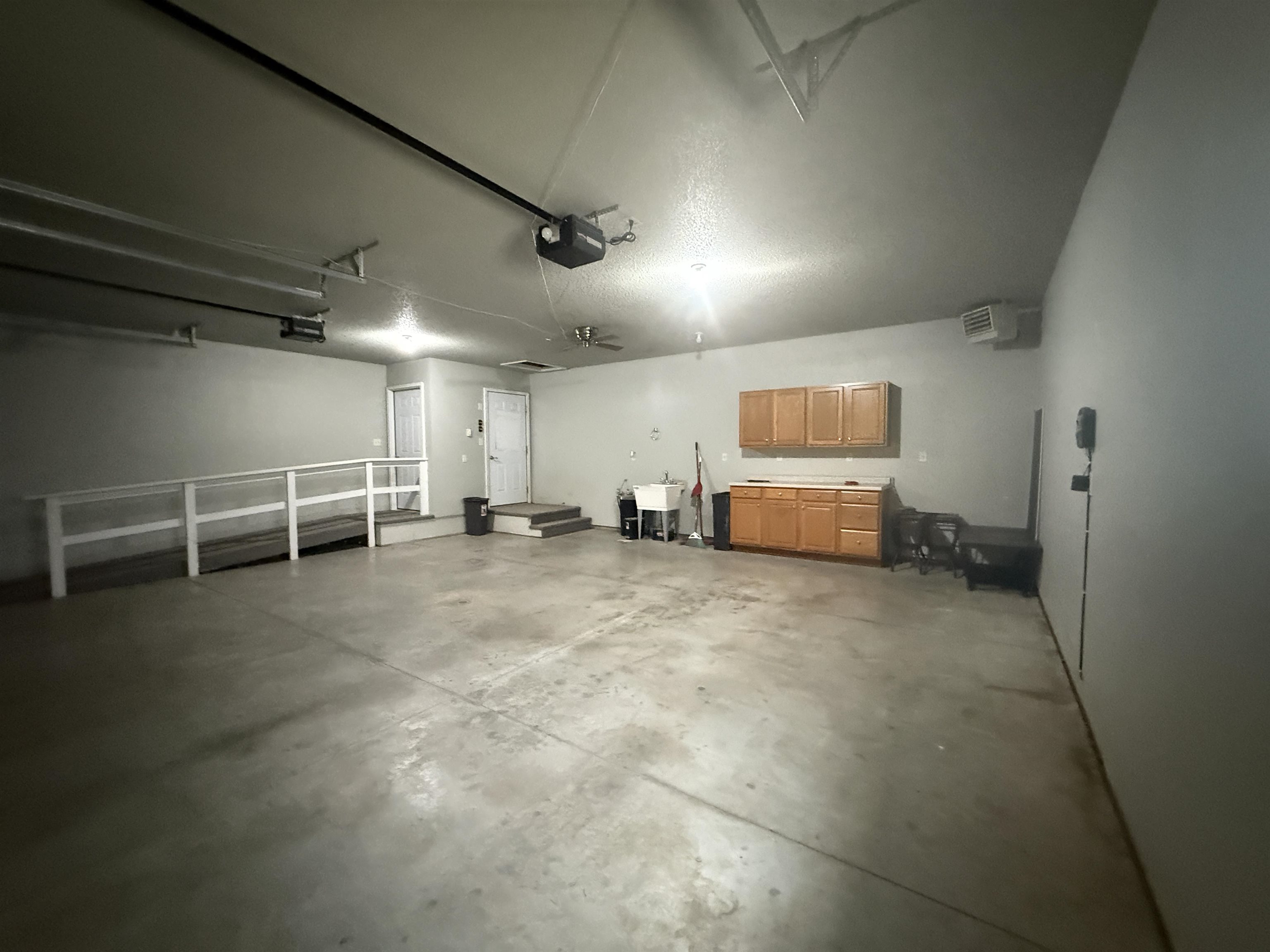 Crofton, Nebraska 68730, United States, 4 Bedrooms Bedrooms, ,3 BathroomsBathrooms,Residential,Active,244788