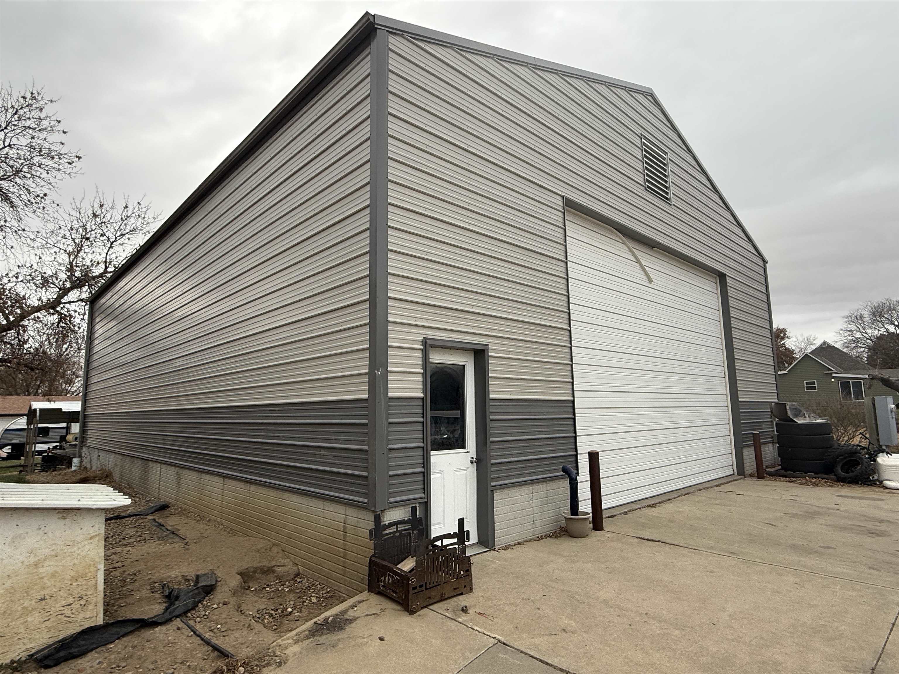 Crofton, Nebraska 68730, United States, 4 Bedrooms Bedrooms, ,3 BathroomsBathrooms,Residential,Active,244788