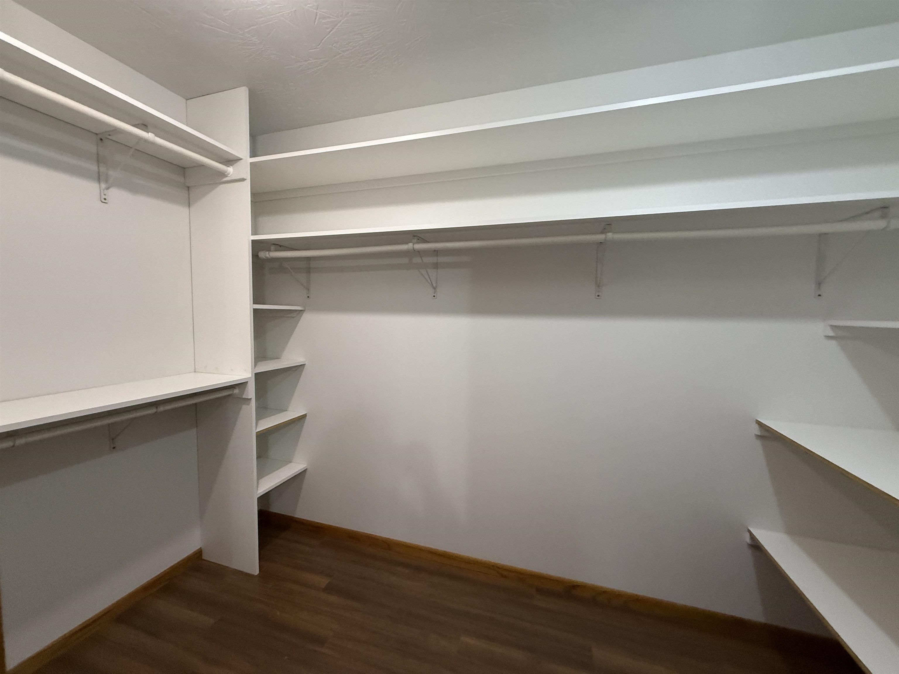 Crofton, Nebraska 68730, United States, 4 Bedrooms Bedrooms, ,3 BathroomsBathrooms,Residential,Active,244788