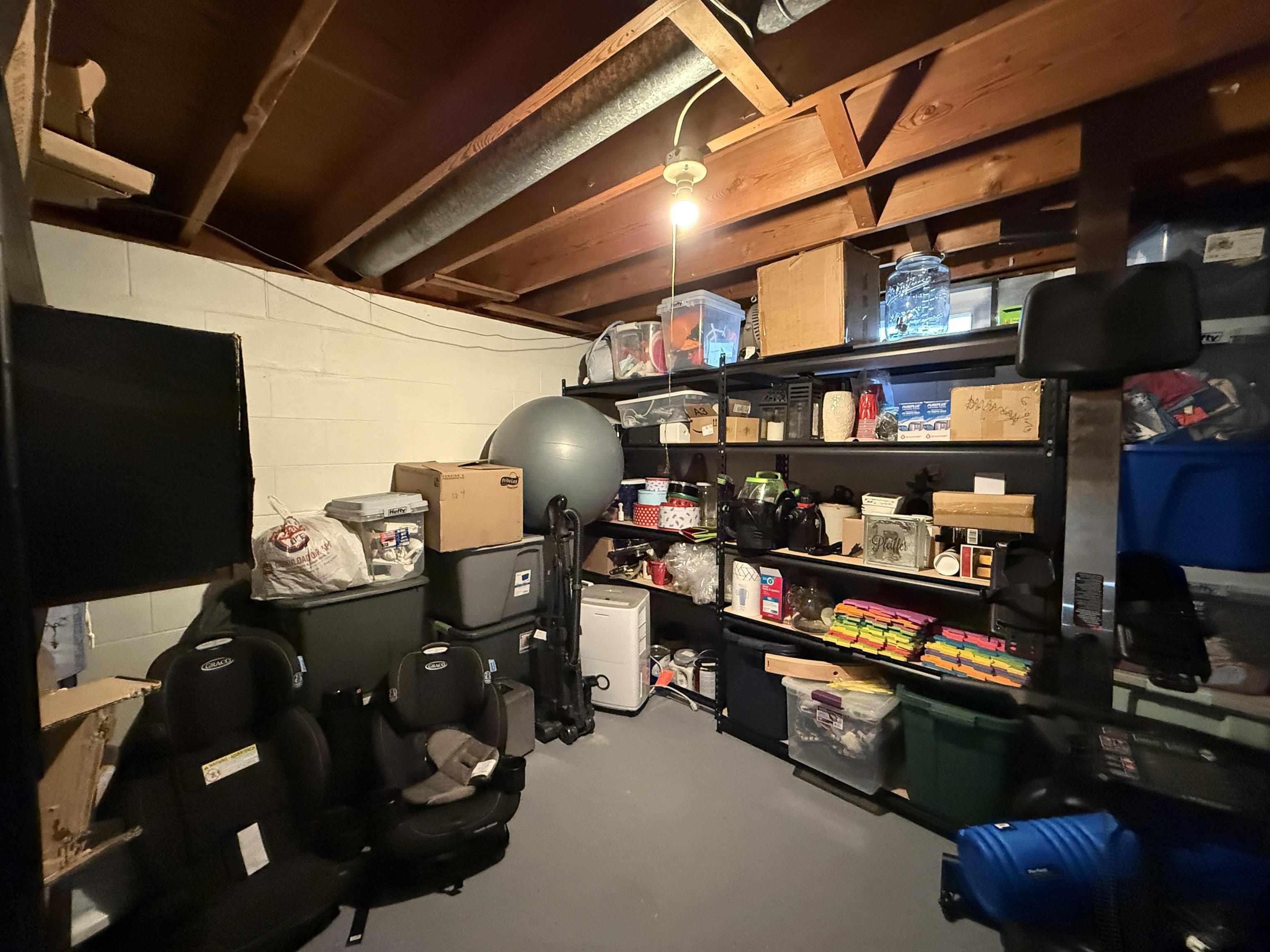 Norfolk, Nebraska 68701, United States, 4 Bedrooms Bedrooms, ,2 BathroomsBathrooms,Residential,Pending,26849