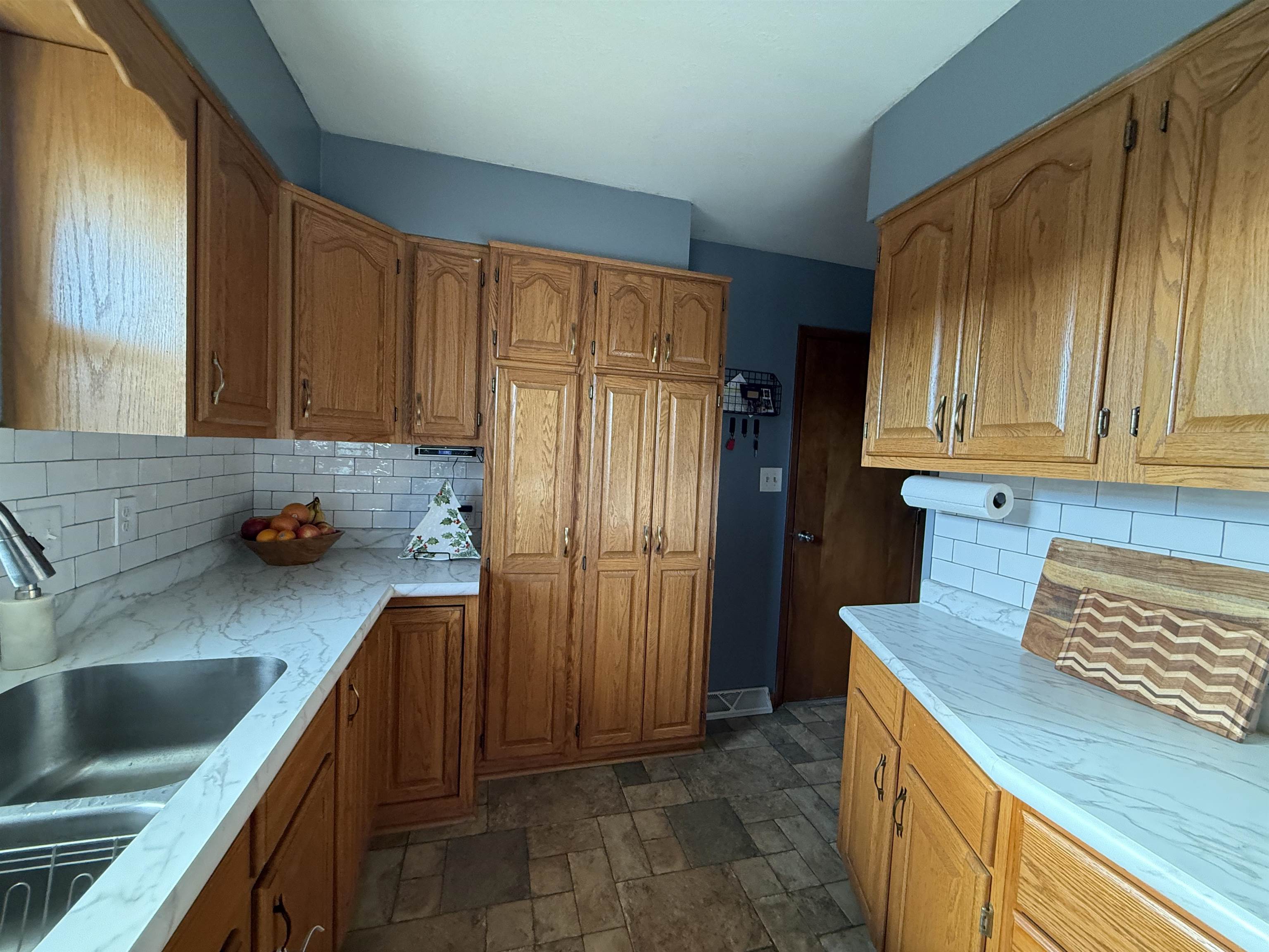 Norfolk, Nebraska 68701, United States, 4 Bedrooms Bedrooms, ,2 BathroomsBathrooms,Residential,Pending,26849