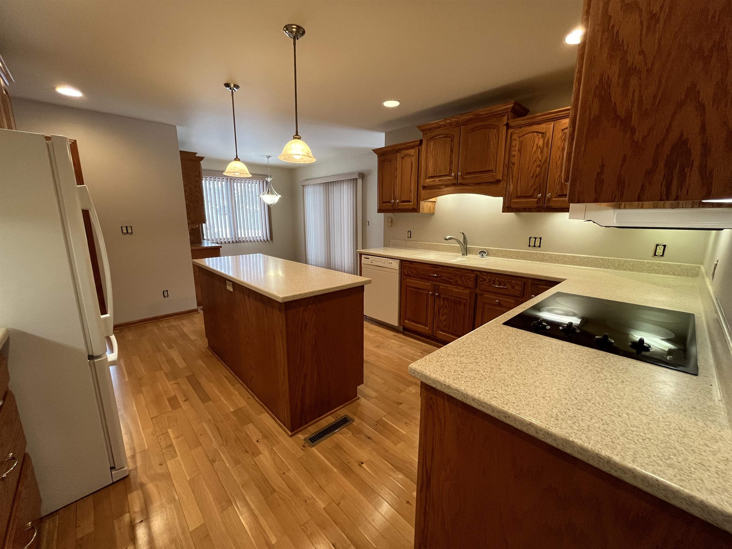 Pierce, Nebraska 68767, United States, 3 Bedrooms Bedrooms, ,2 BathroomsBathrooms,Residential,Pending,3486