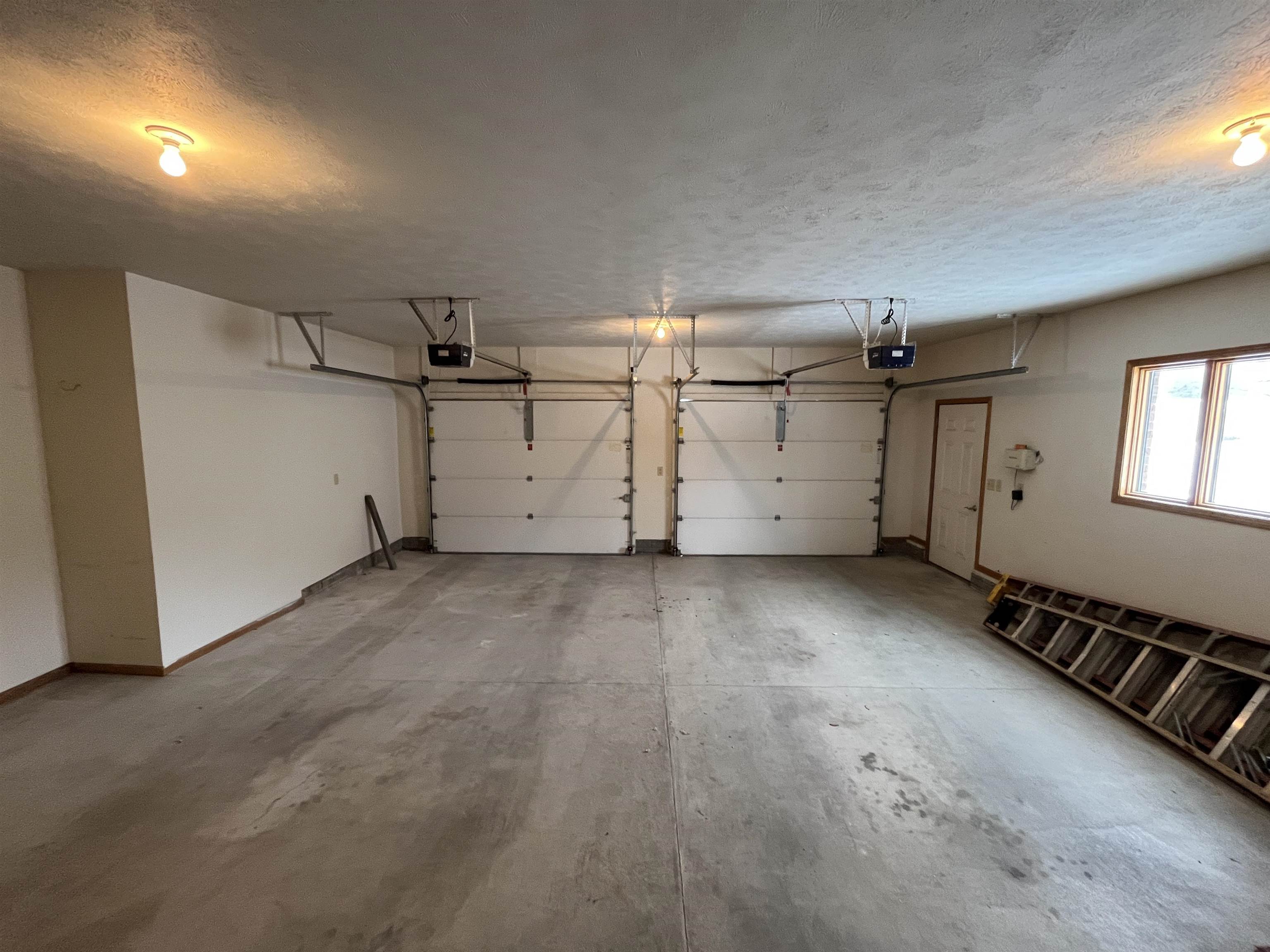 Pierce, Nebraska 68767, United States, 3 Bedrooms Bedrooms, ,2 BathroomsBathrooms,Residential,Pending,3486