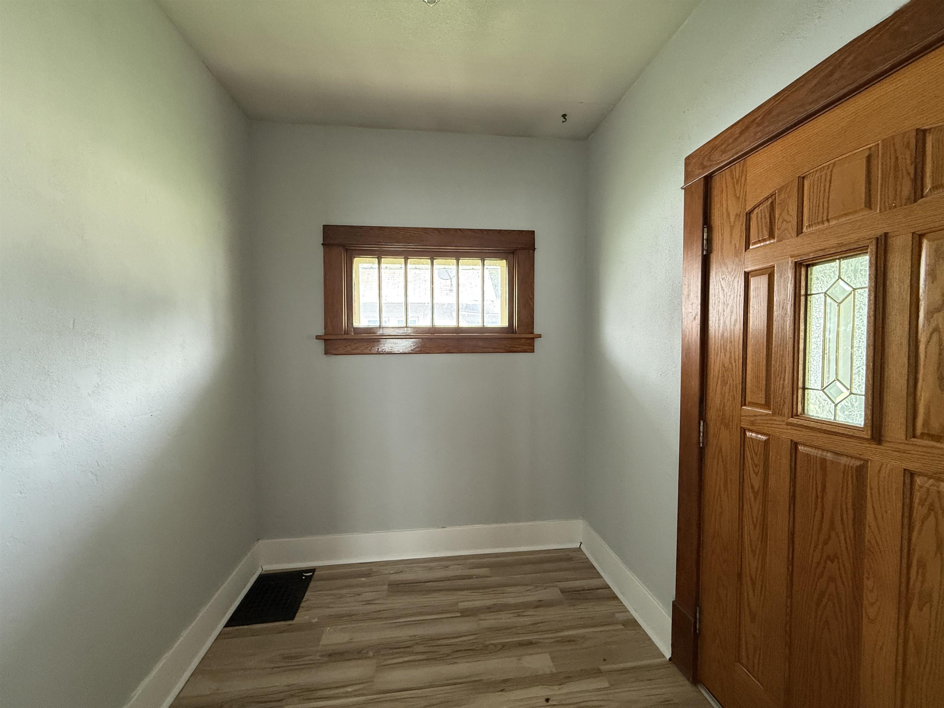 Plainview, Nebraska 68769, United States, 4 Bedrooms Bedrooms, ,2 BathroomsBathrooms,Residential,Active,178612