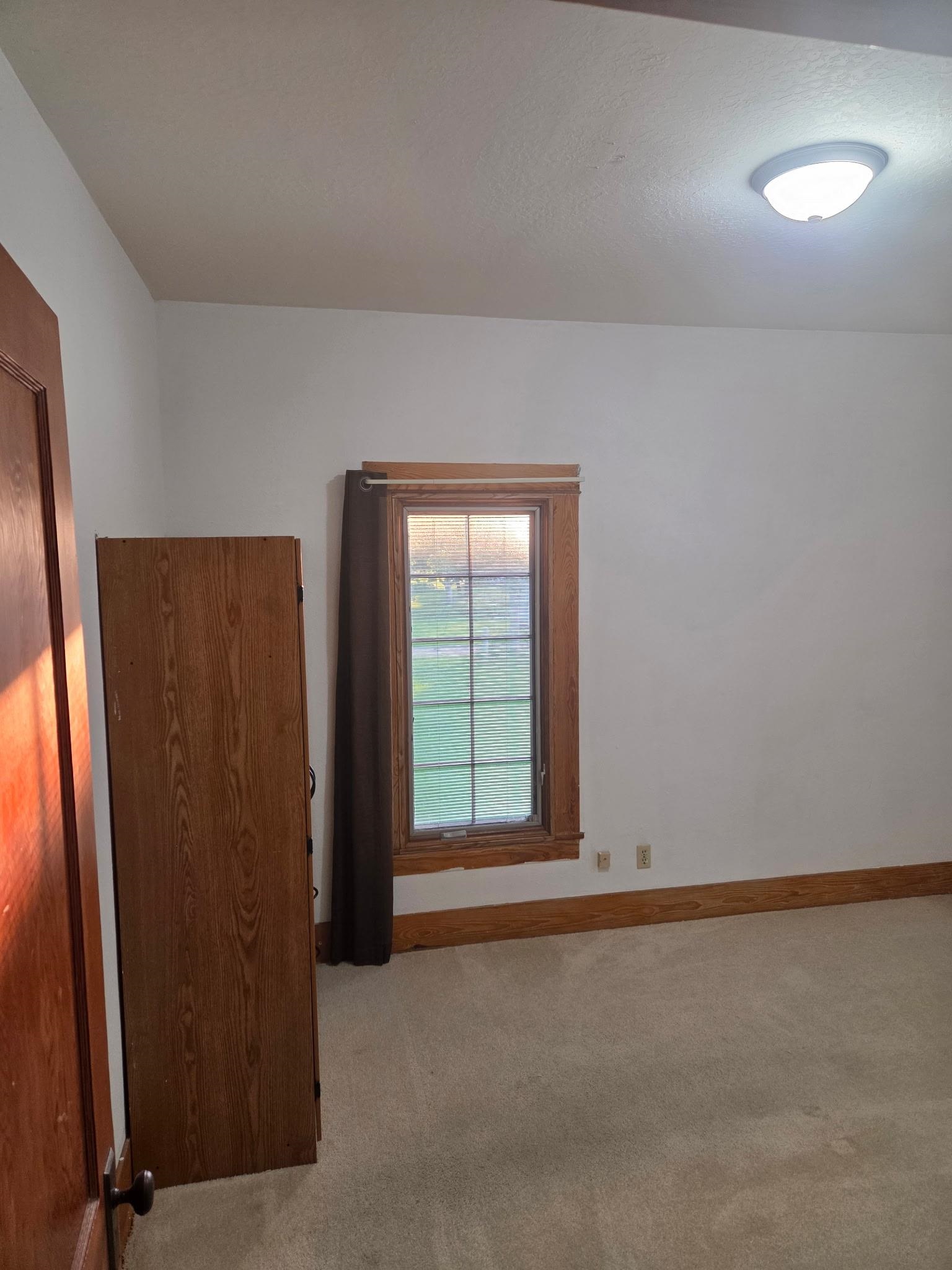 Plainview, Nebraska 68769, United States, 4 Bedrooms Bedrooms, ,2 BathroomsBathrooms,Residential,Active,178612