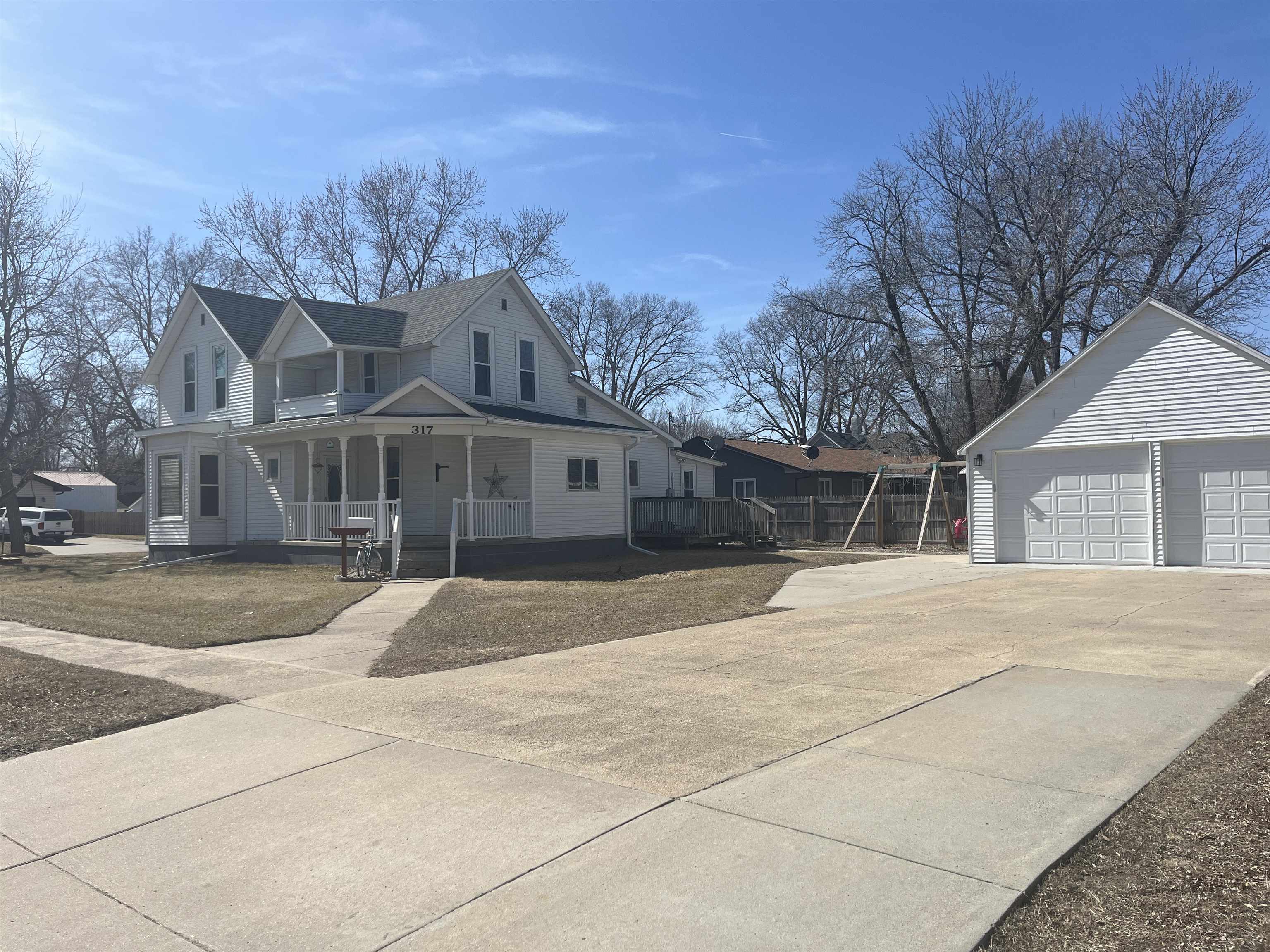 Pierce, Nebraska 68767, United States, 3 Bedrooms Bedrooms, ,1 BathroomBathrooms,Residential,Active,23086