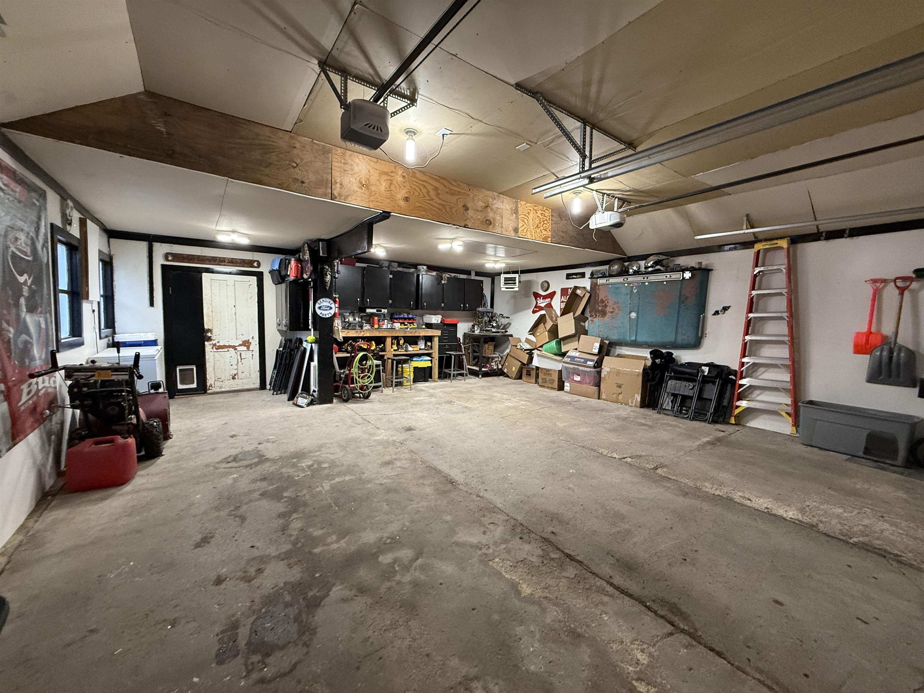 Pierce, Nebraska 68767, United States, 3 Bedrooms Bedrooms, ,1 BathroomBathrooms,Residential,Active,23086