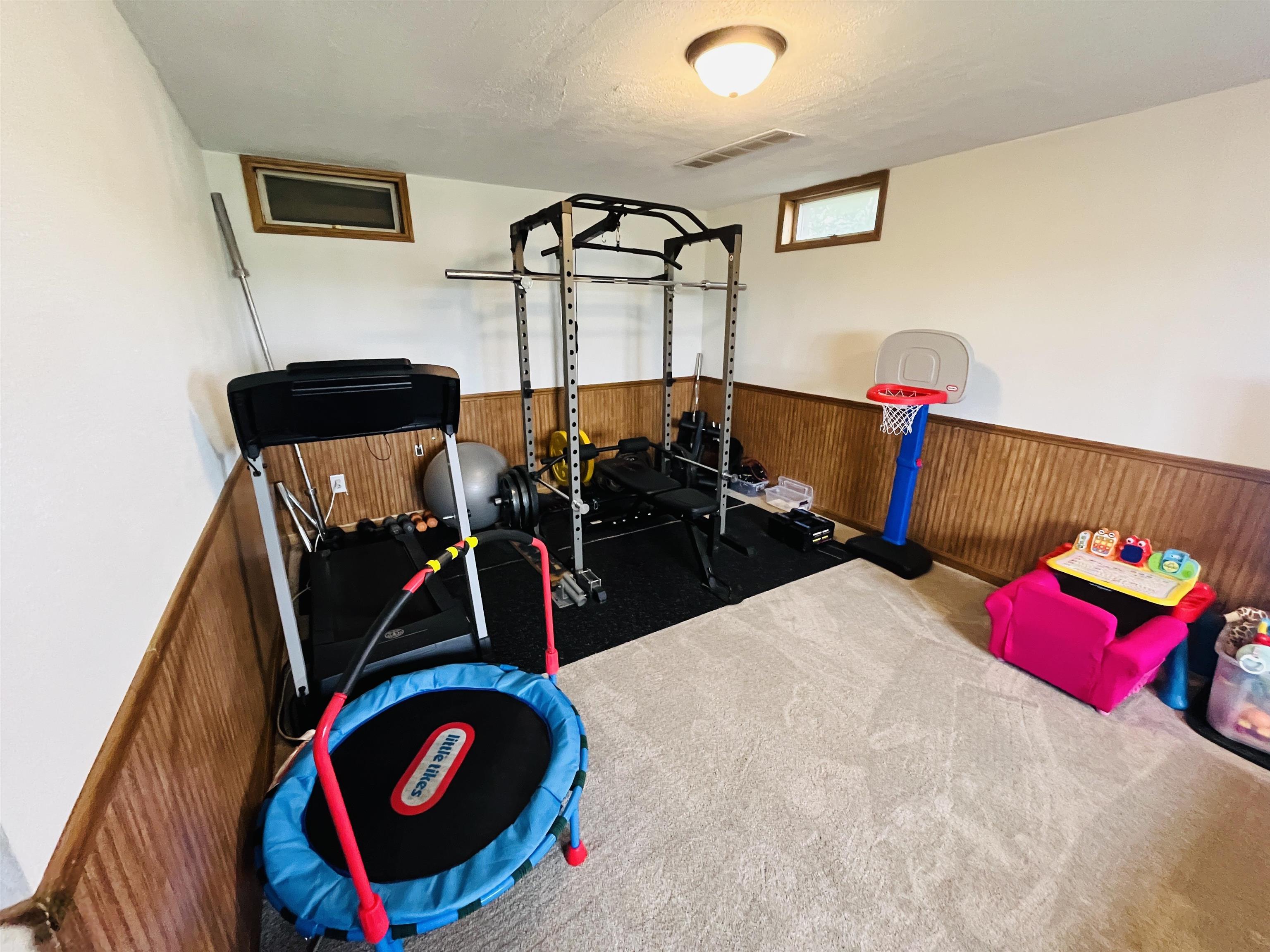 Norfolk, Nebraska 68701, United States, 3 Bedrooms Bedrooms, ,2 BathroomsBathrooms,Land,Active,184740