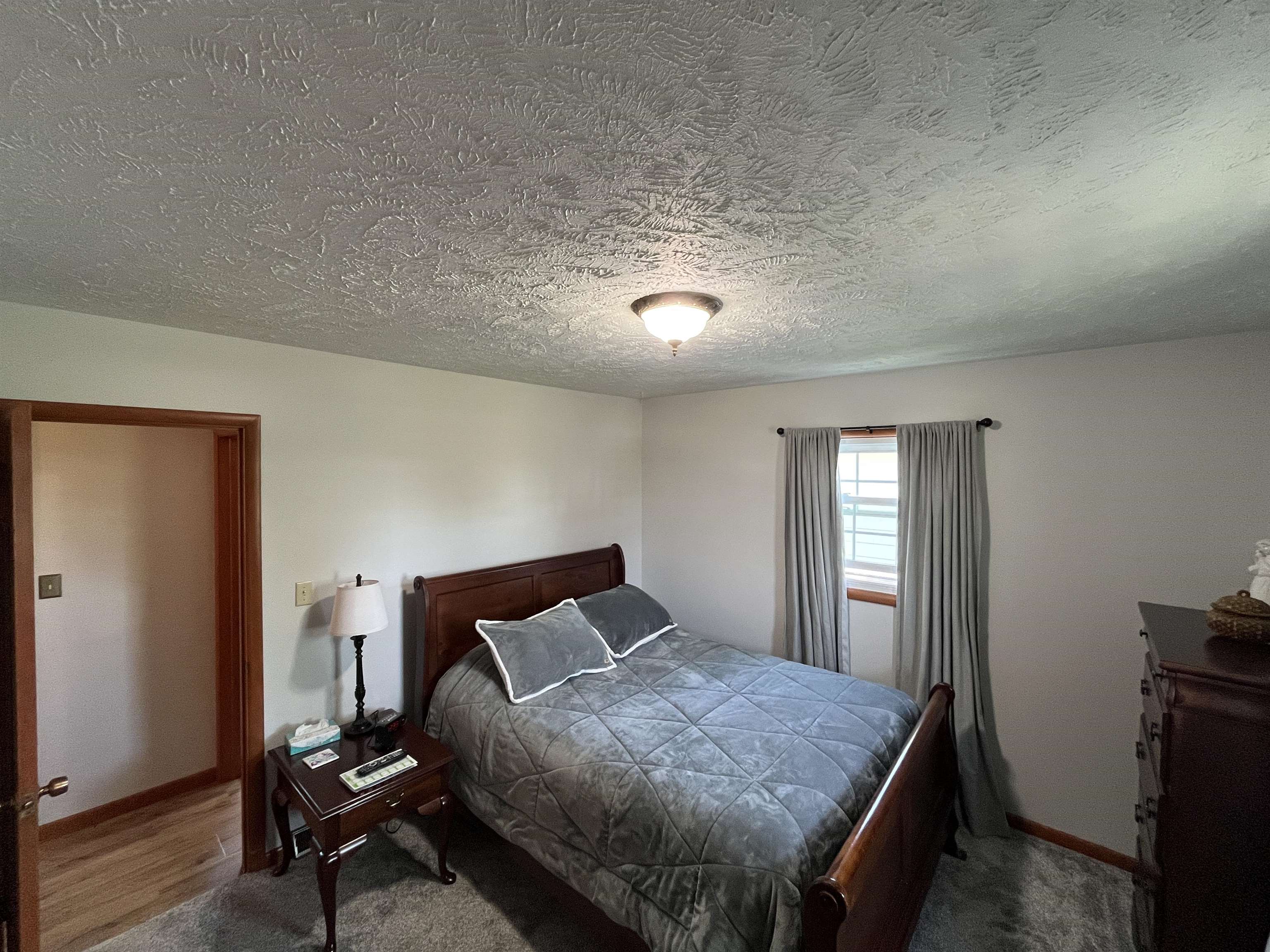 Norfolk, Nebraska 68701, United States, 3 Bedrooms Bedrooms, ,2 BathroomsBathrooms,Residential,Pending,123085