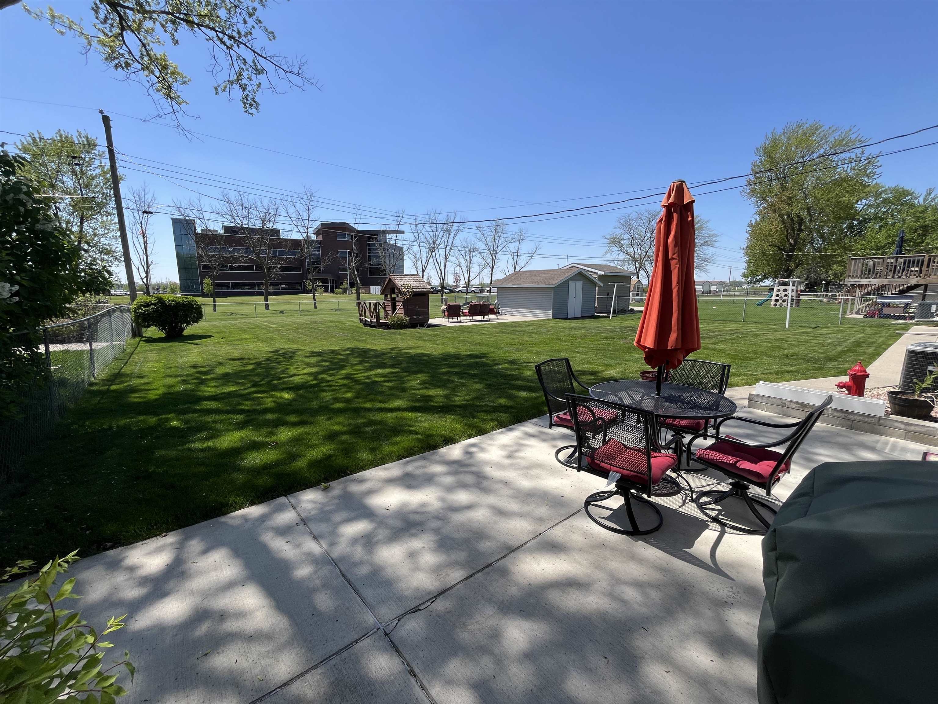 Norfolk, Nebraska 68701, United States, 3 Bedrooms Bedrooms, ,2 BathroomsBathrooms,Residential,Pending,123085