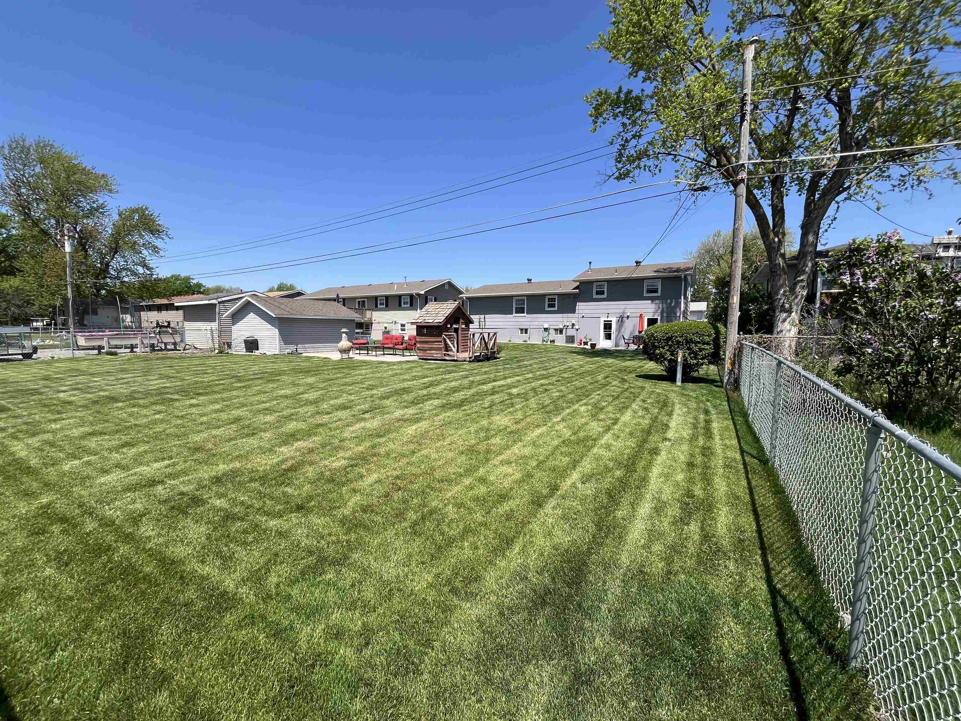 Norfolk, Nebraska 68701, United States, 3 Bedrooms Bedrooms, ,2 BathroomsBathrooms,Residential,Pending,123085