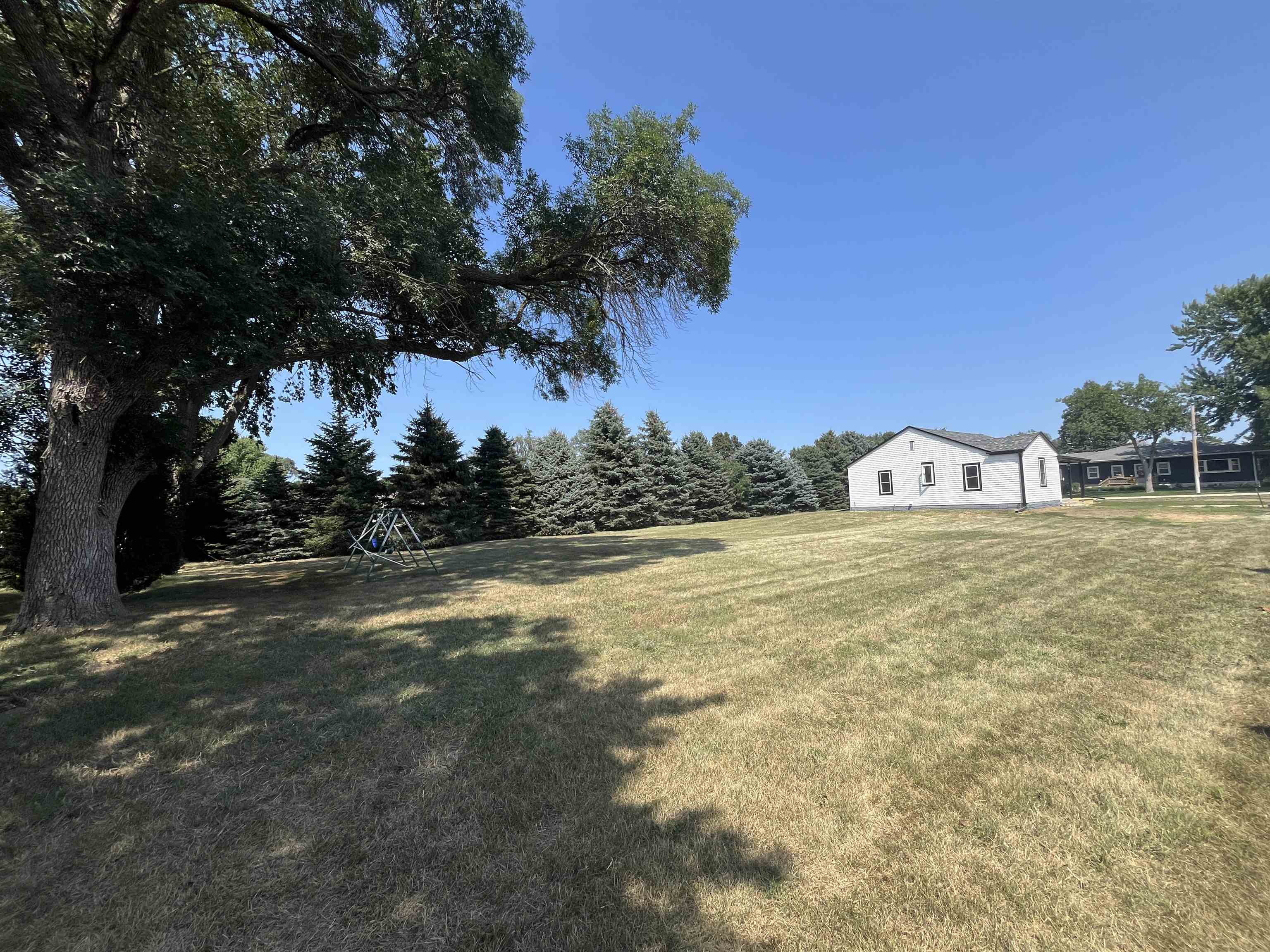 Plainview, Nebraska 68769, United States, 2 Bedrooms Bedrooms, ,1 BathroomBathrooms,Residential,Active,48694