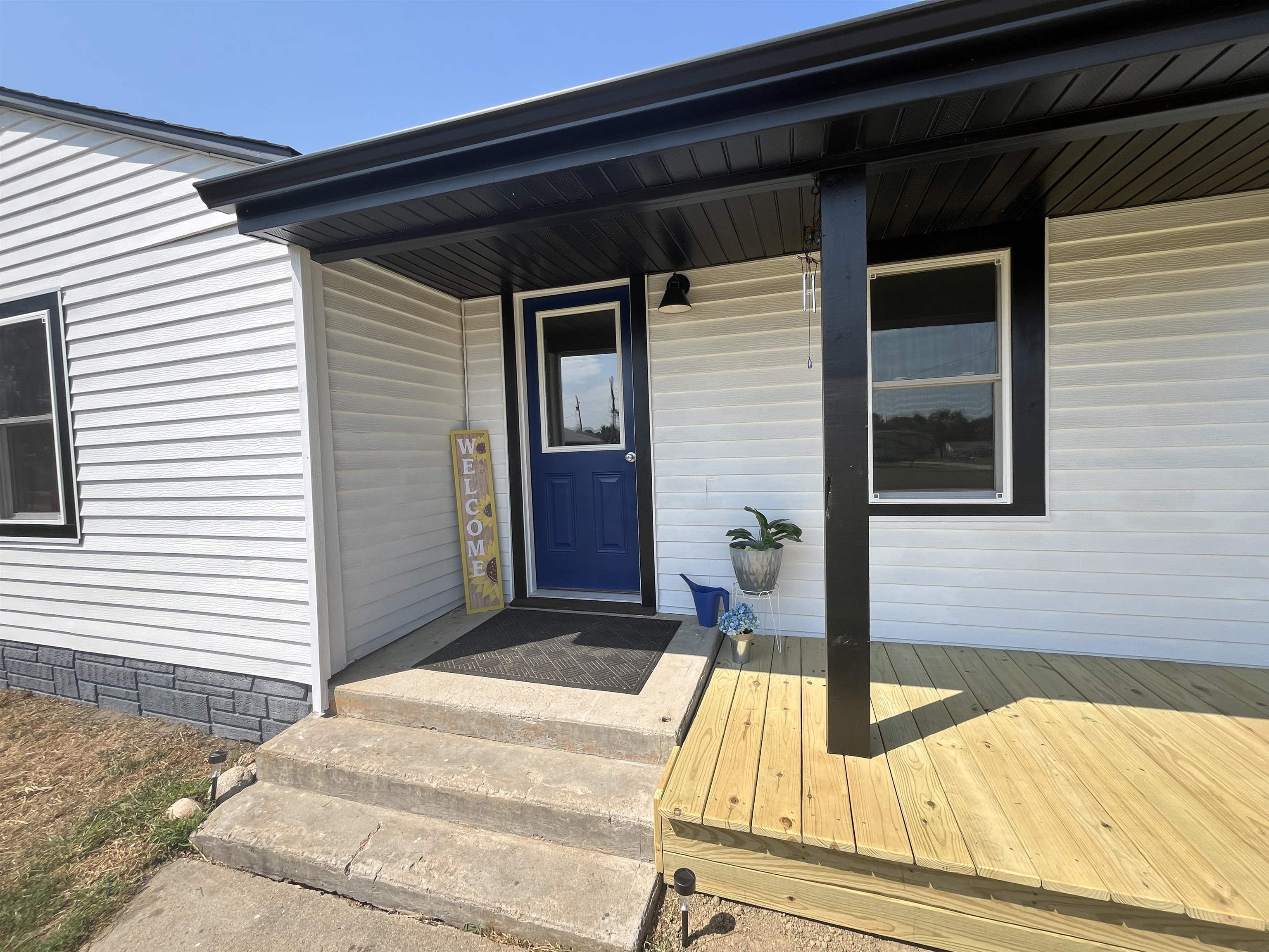 Plainview, Nebraska 68769, United States, 2 Bedrooms Bedrooms, ,1 BathroomBathrooms,Residential,Active,48694