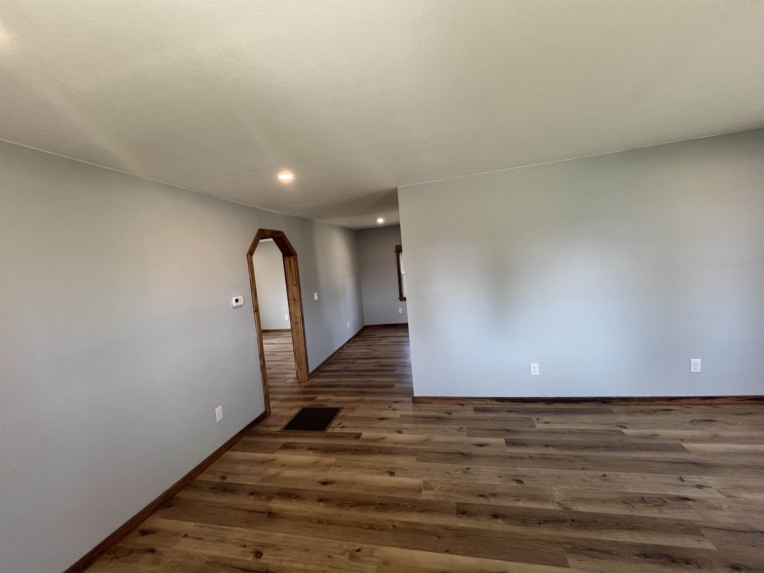 Plainview, Nebraska 68769, United States, 2 Bedrooms Bedrooms, ,1 BathroomBathrooms,Residential,Active,48694