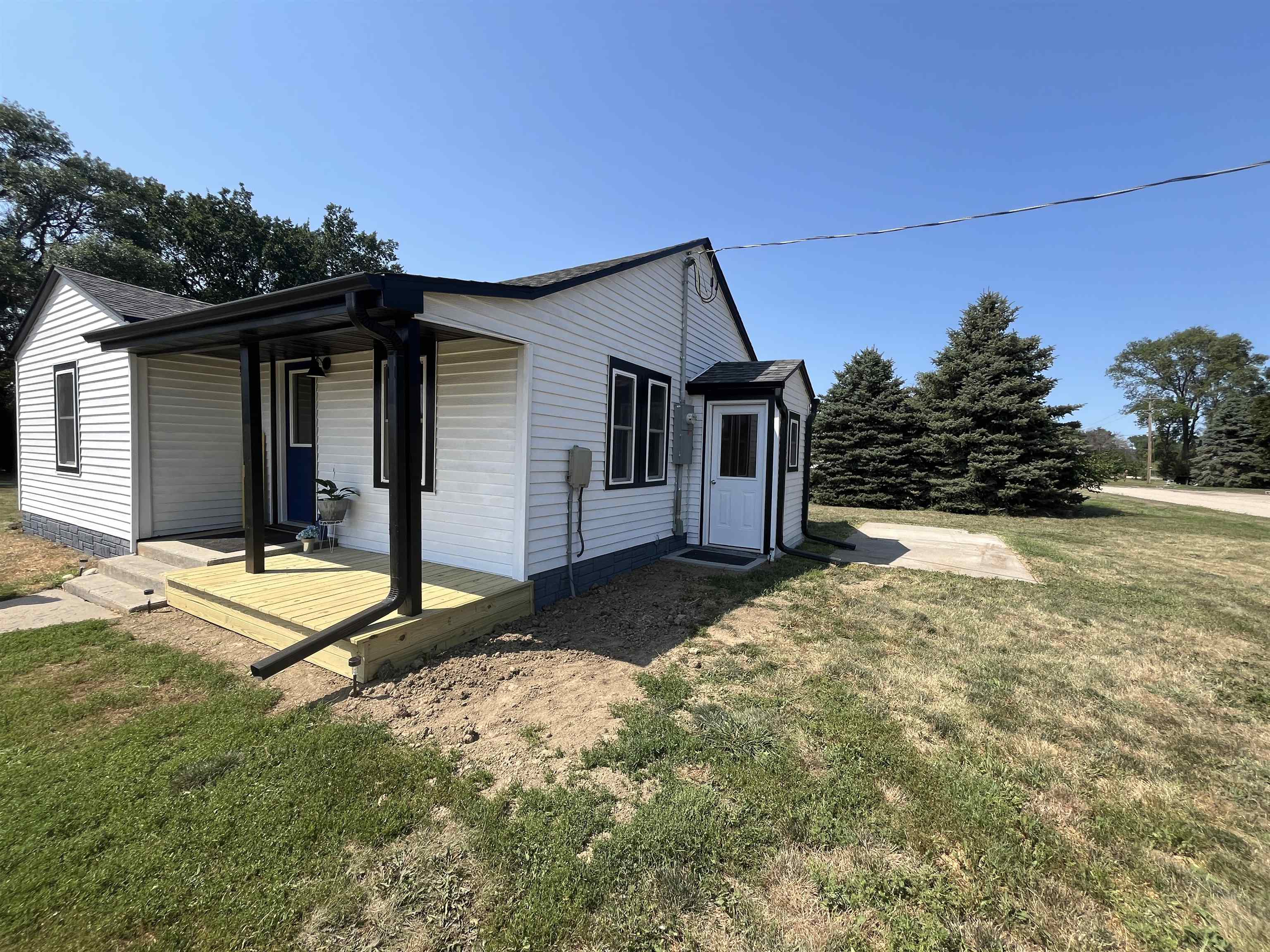 Plainview, Nebraska 68769, United States, 2 Bedrooms Bedrooms, ,1 BathroomBathrooms,Residential,Active,48694