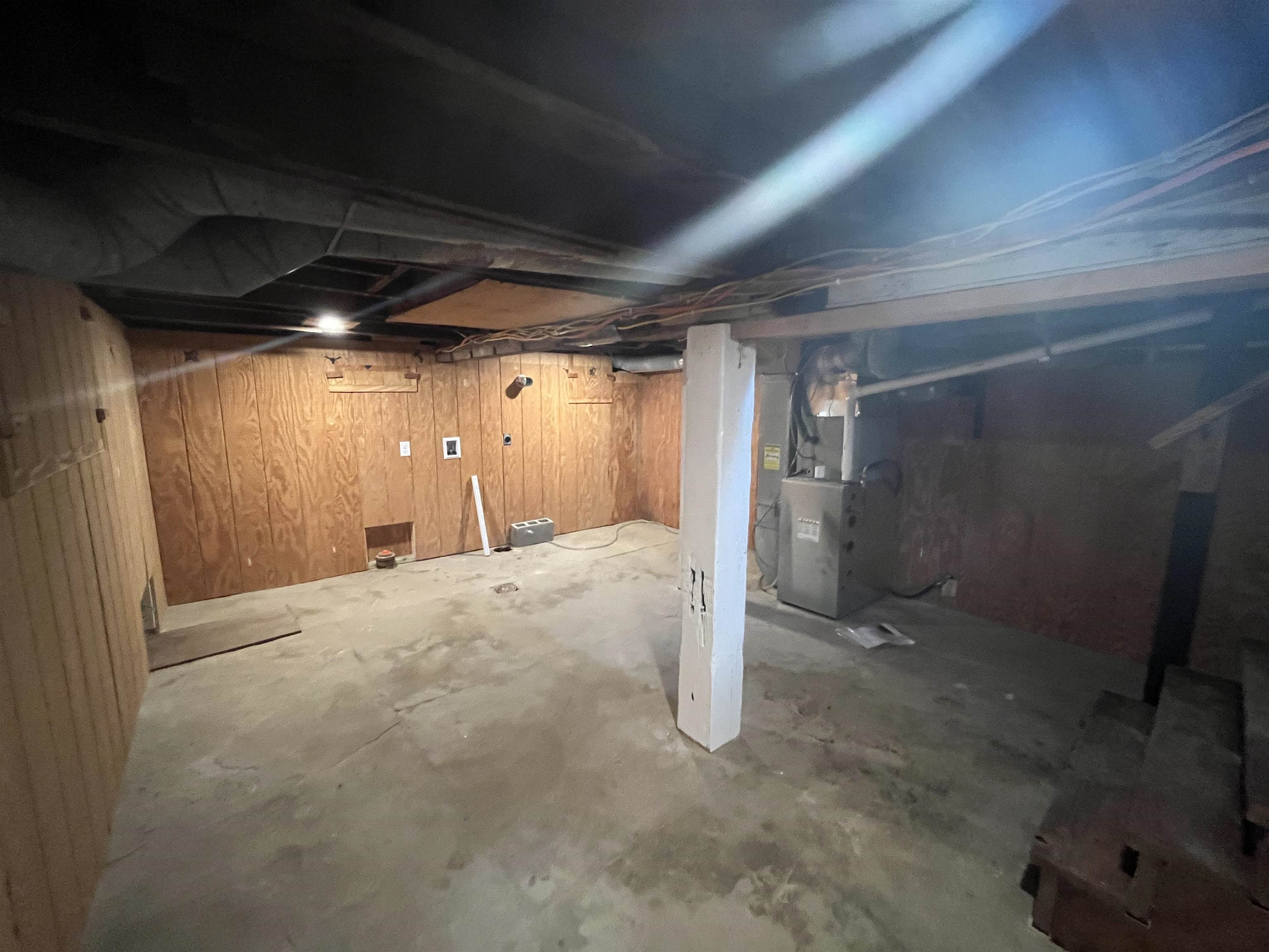 Plainview, Nebraska 68769, United States, 2 Bedrooms Bedrooms, ,1 BathroomBathrooms,Residential,Active,48694