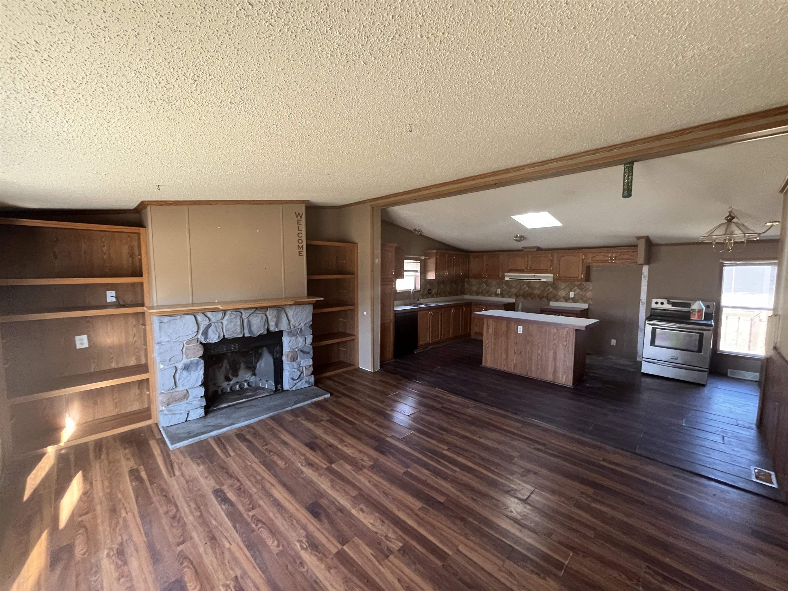 Tilden, Nebraska 68781, United States, 3 Bedrooms Bedrooms, ,2 BathroomsBathrooms,Residential,Active,243228